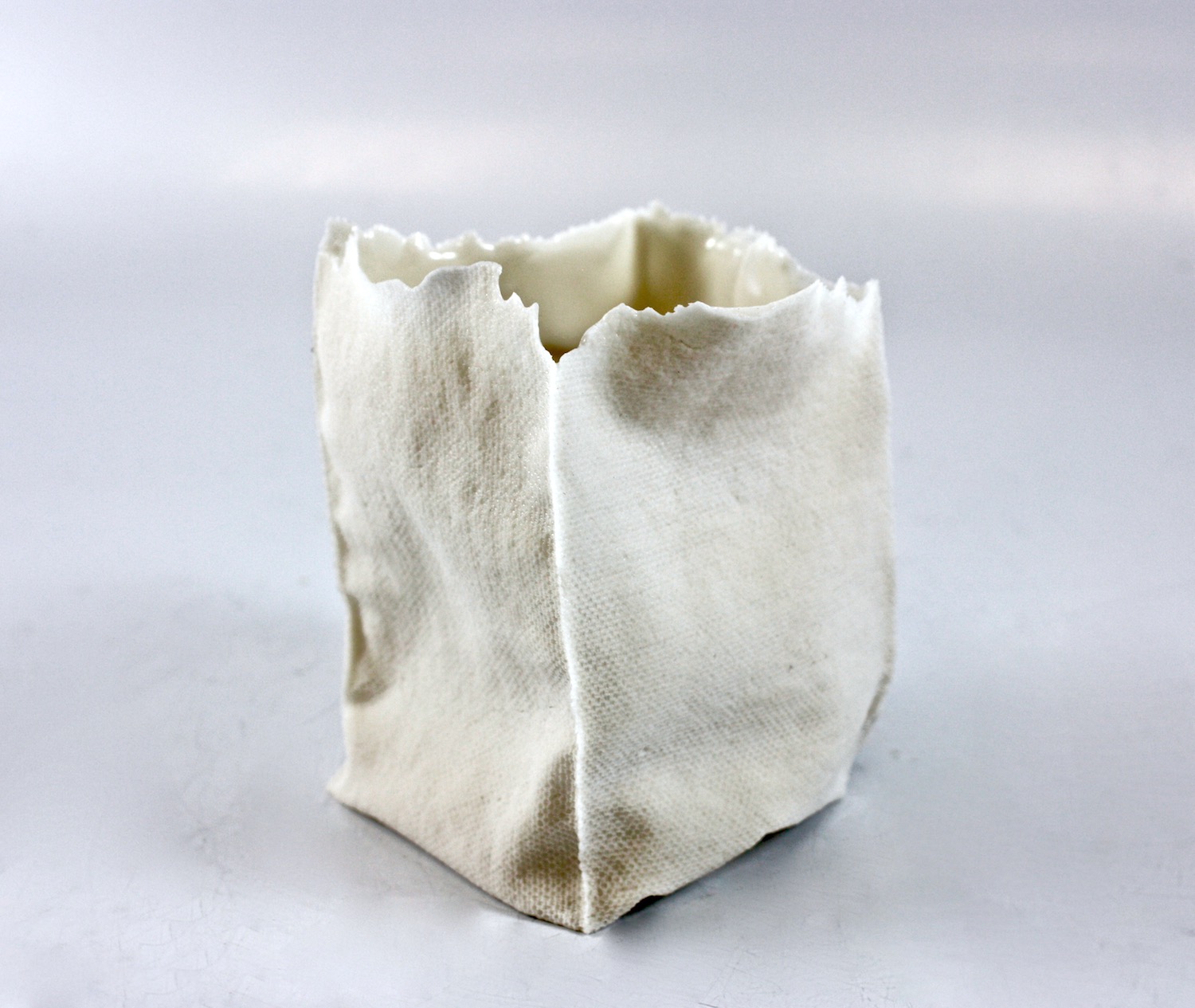 gabrielle-strong-contemporary-sculptural-ceramics-porcelain-canvas-vase.jpg