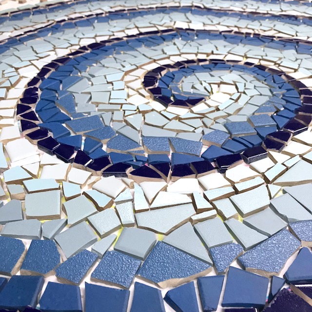 07-gabrielle-strong-public-art-mosaic-river-vernon-spiral.jpg