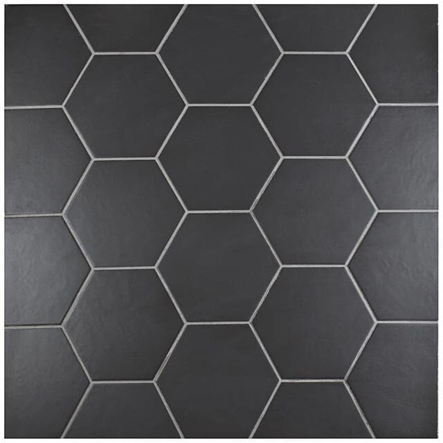 Hexagons are a classic shape that have never gone out of style. They are seen a lot in traditional spaces but also work great with contemporary styles.
.
.
.
#hexagons #hexagontiles #porcelaintile #floortile #geometric #classicstyle