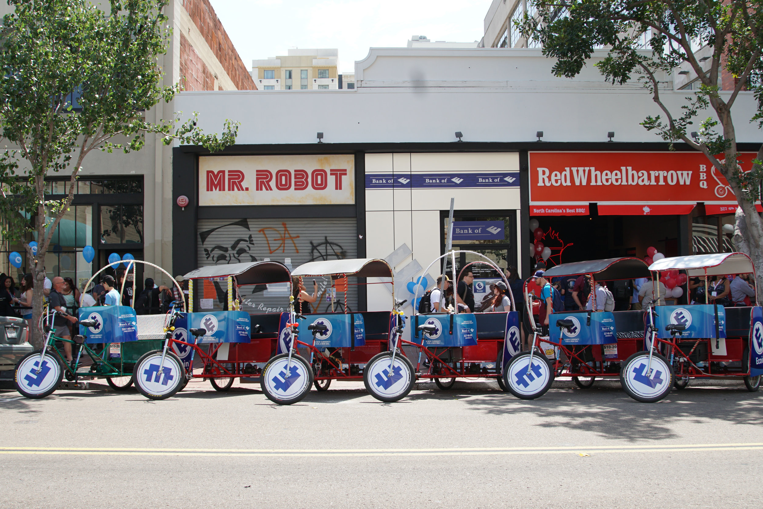 Mr Robot SDCC 7-20-17-17.jpg