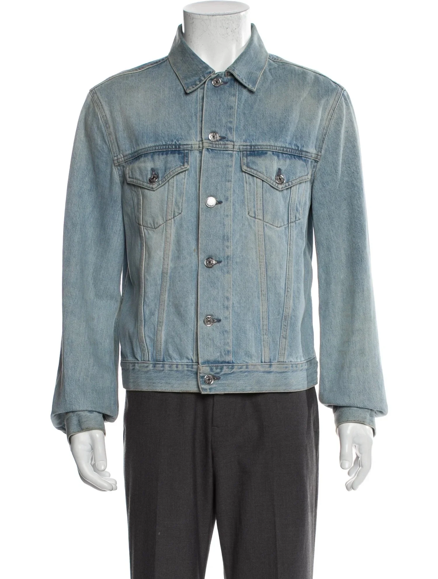 Acne Studios L | 132