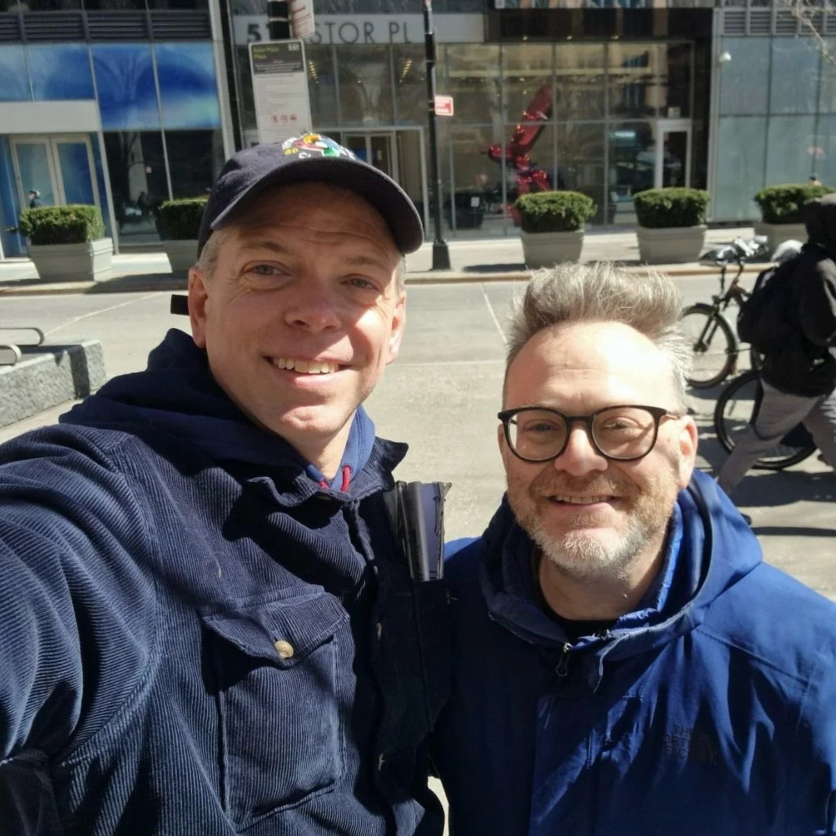 Sure, I look like a troll. However, after a decade, I *FINALLY* got to meet the great @andybrownisanartist. And what an amazing time we had talking shop. My goodness, I wish he lived closer. But it&rsquo;s probably better for my waistline that I don&