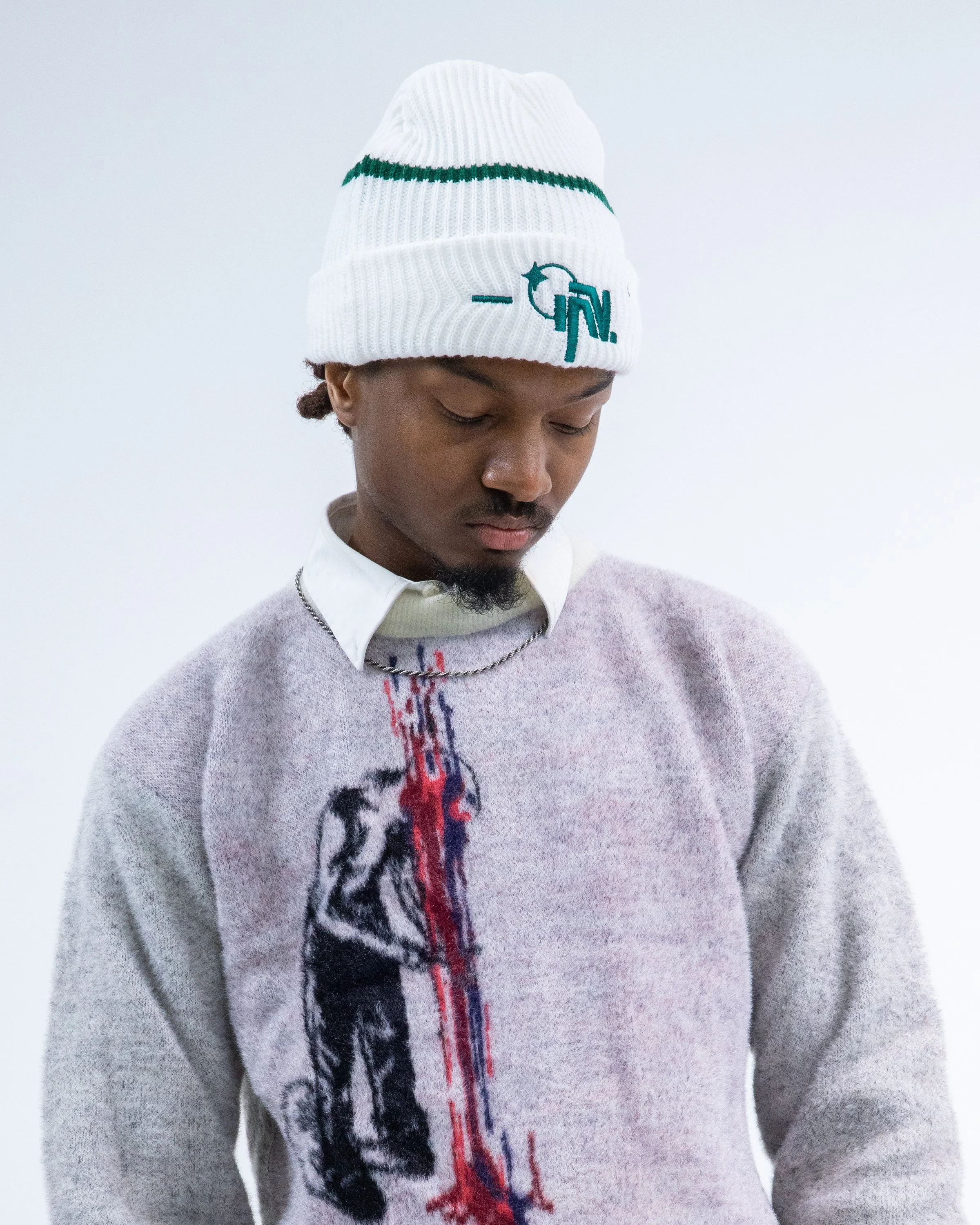 fw25_beanie_context_1.jpg