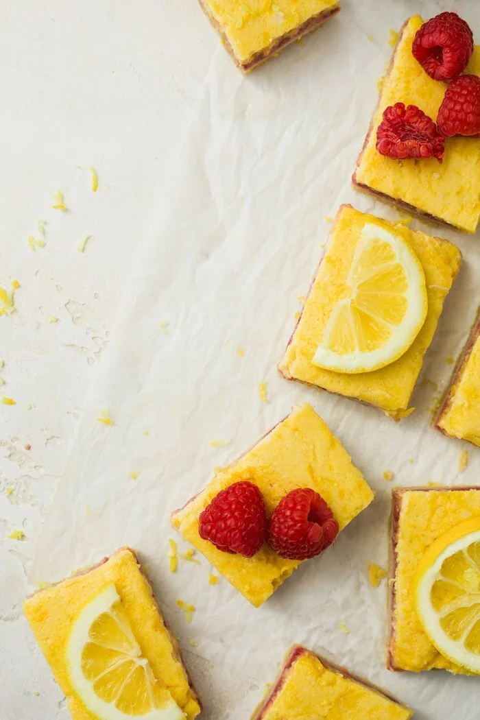 KETO RASPBERRY LEMON BARS