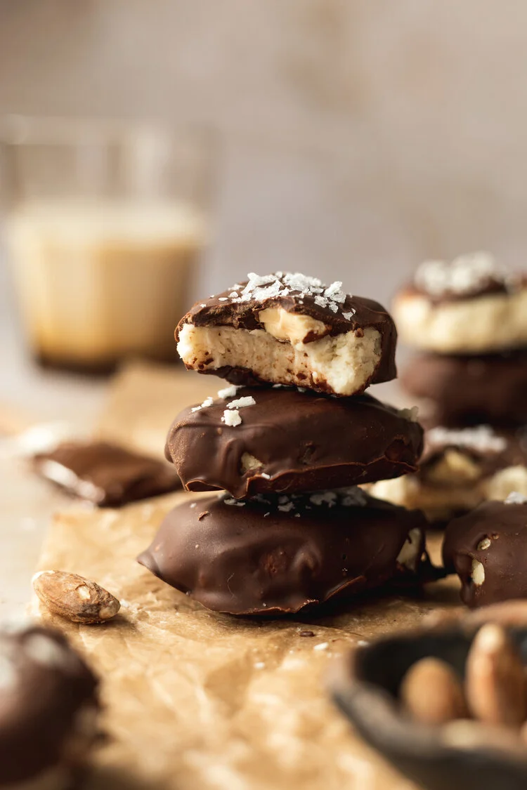 KETO ALMOND JOYS {VEGAN, GLUTEN-FREE}