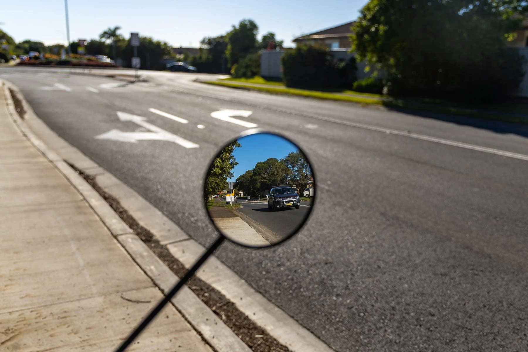 Highly Commended - 6---Peter-Kulmer---Car-coming.jpg