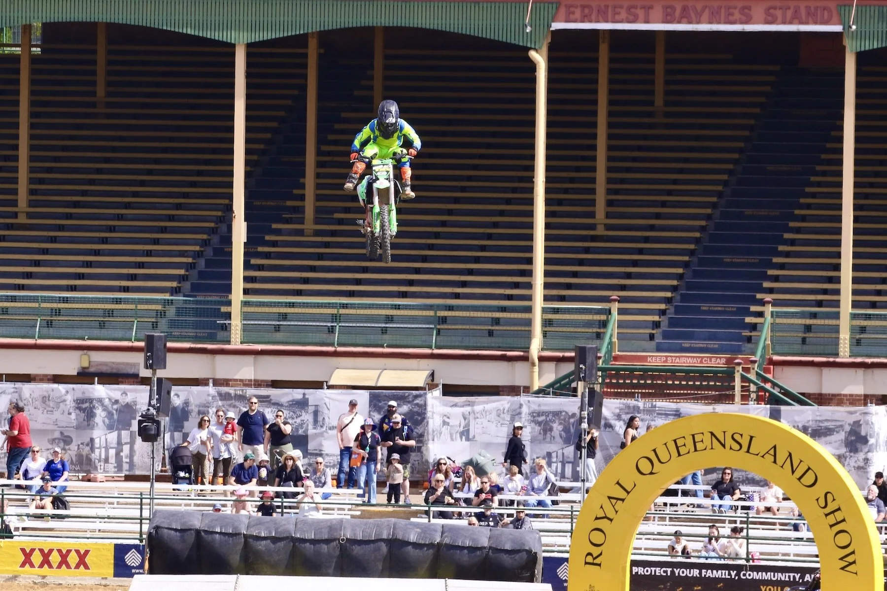 Commended - 5---Ross-Stanley---Aerobatics-On-Show.JPG