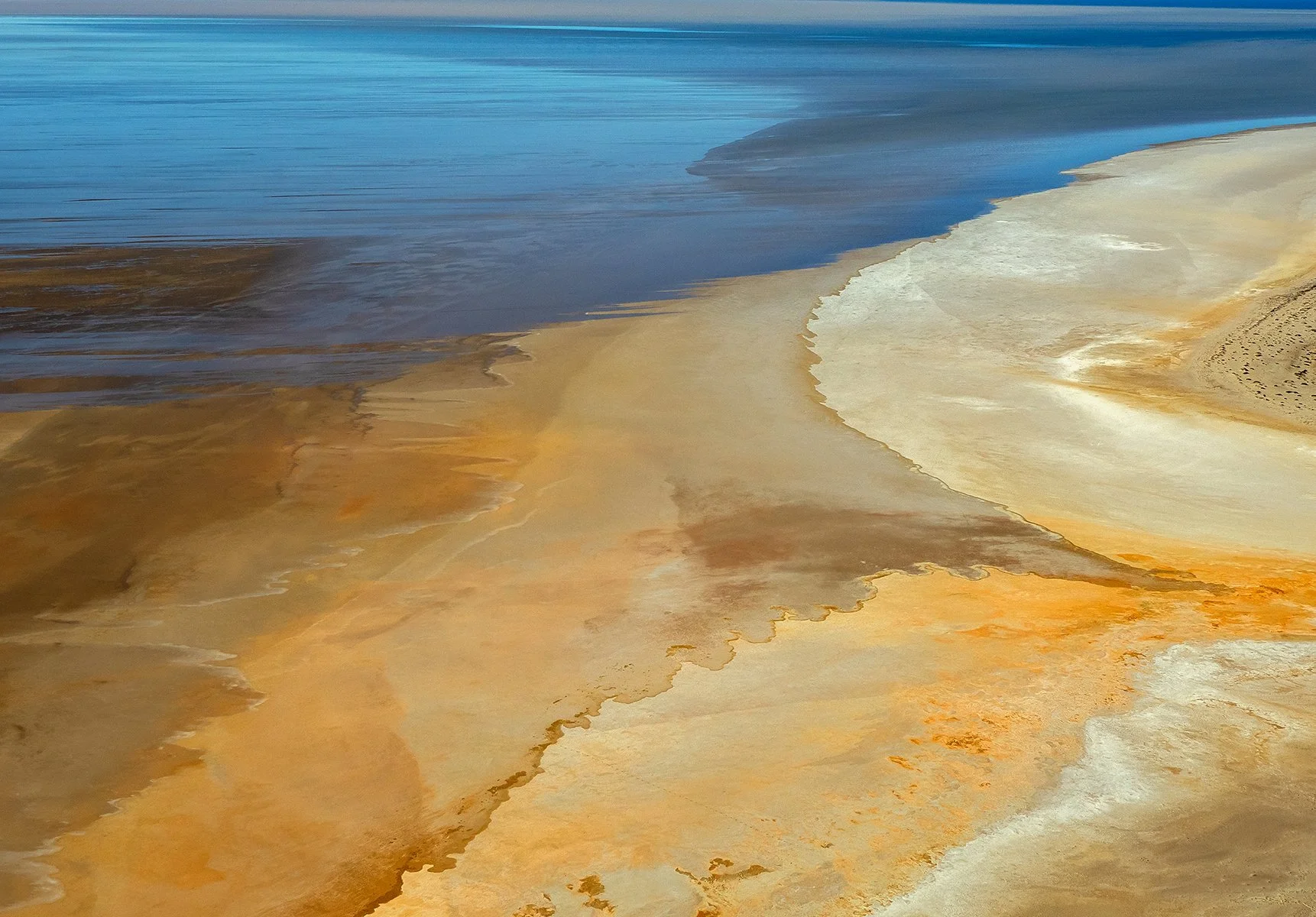 Highly Commended - 6---Gay-Land---Colours-of-the-Lake.jpg