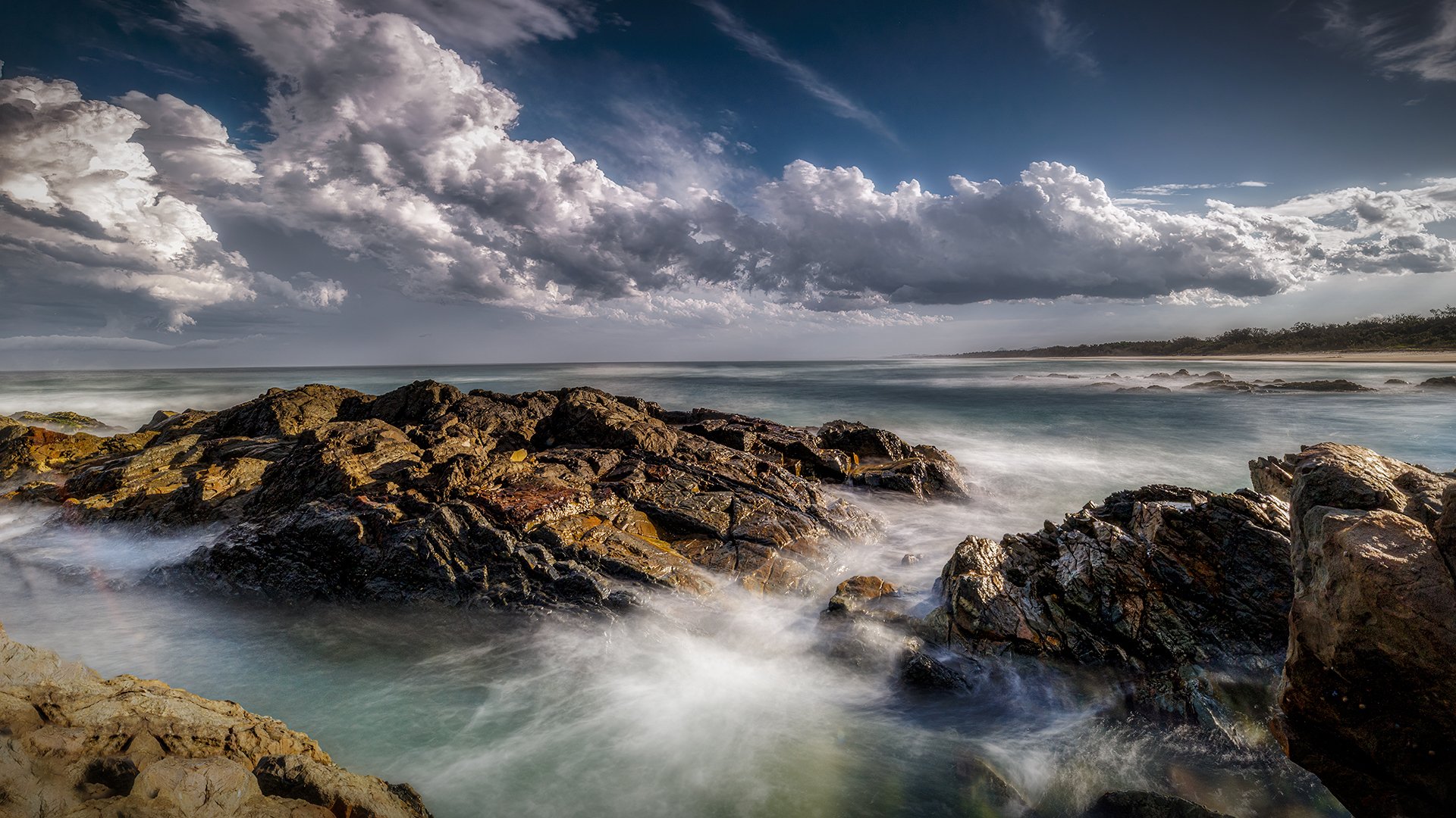 .BEST PRINT-Honours- 9---Andrew-Leach---Calm-seas-under-a-gathering-storm