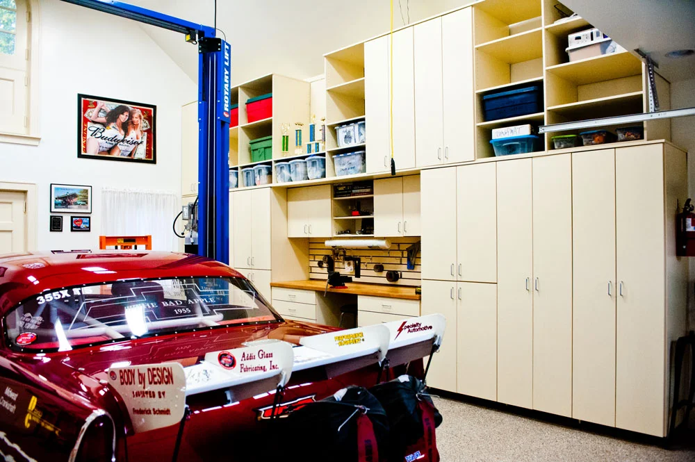Garage.1.jpg