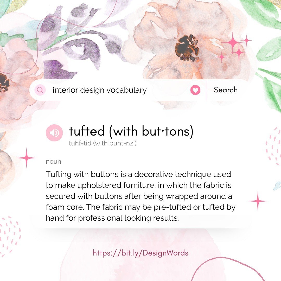Tufted (with buttons)⁣
Tufting with buttons is a decorative technique used to make upholstered furniture, in which the fabric is secured with buttons after being wrapped around a foam core. The fabric may be pre-tufted or tufted by hand for professio