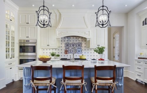 30 Bold Blue Kitchens That Are at the Height of Good Taste