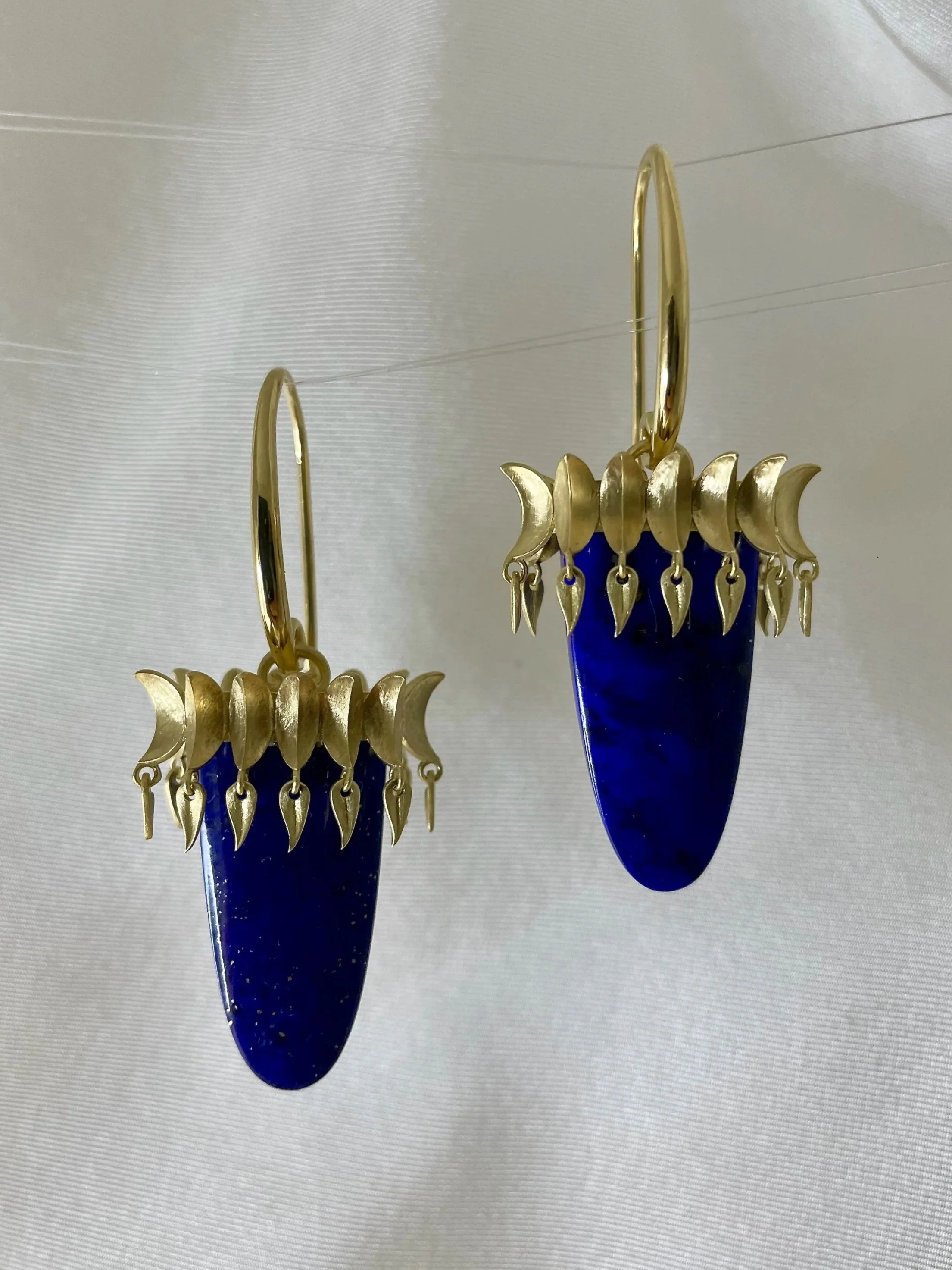 'Lunette' Lapis earrings
