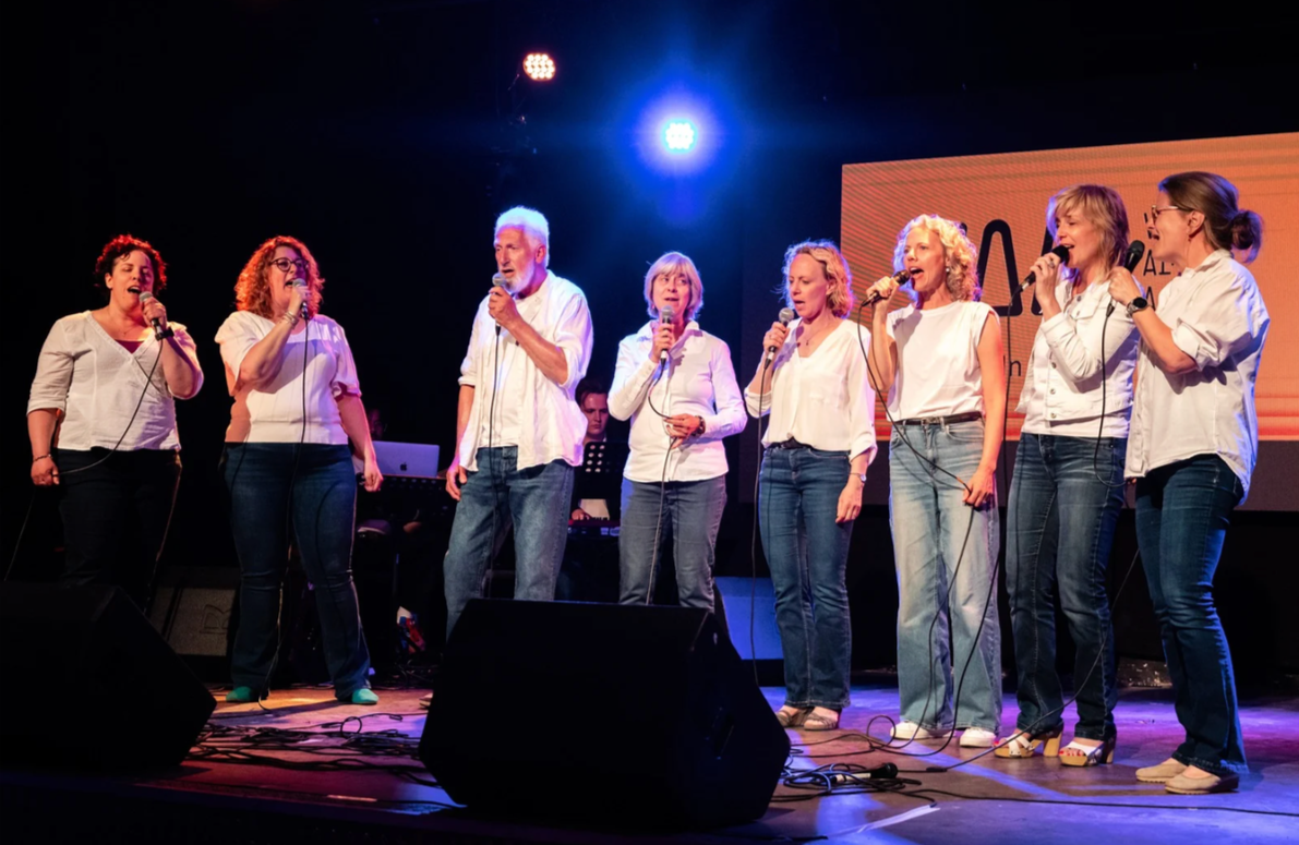 Huiskamerconcert van popkoor The Legends