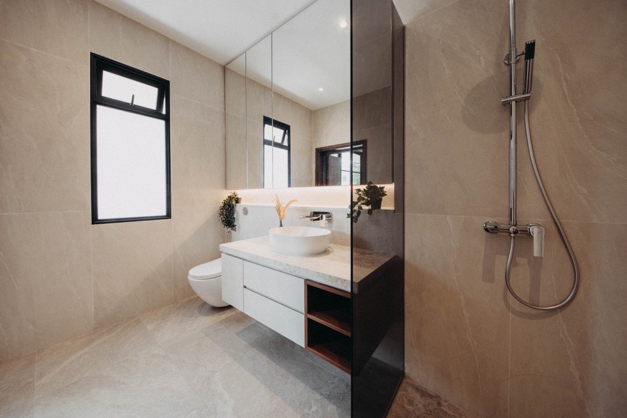 TZT08635-HDR Large.jpeg