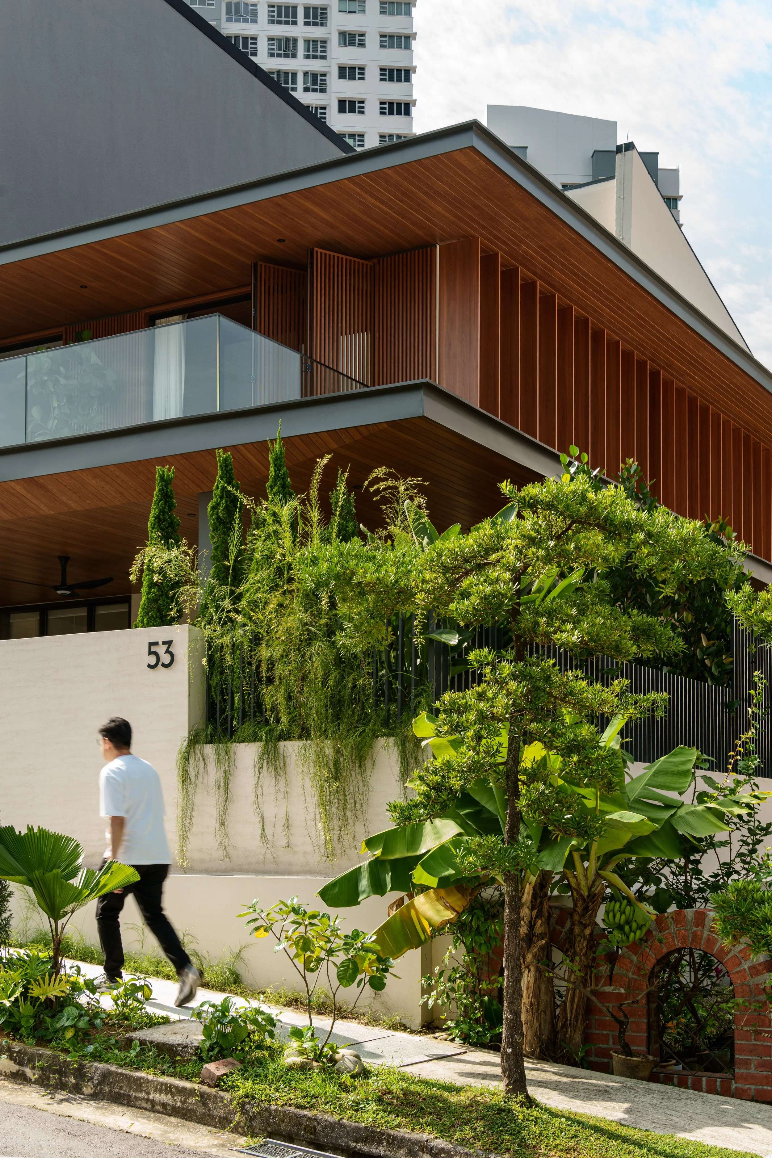 53 Shangri-La Walk-4.jpeg