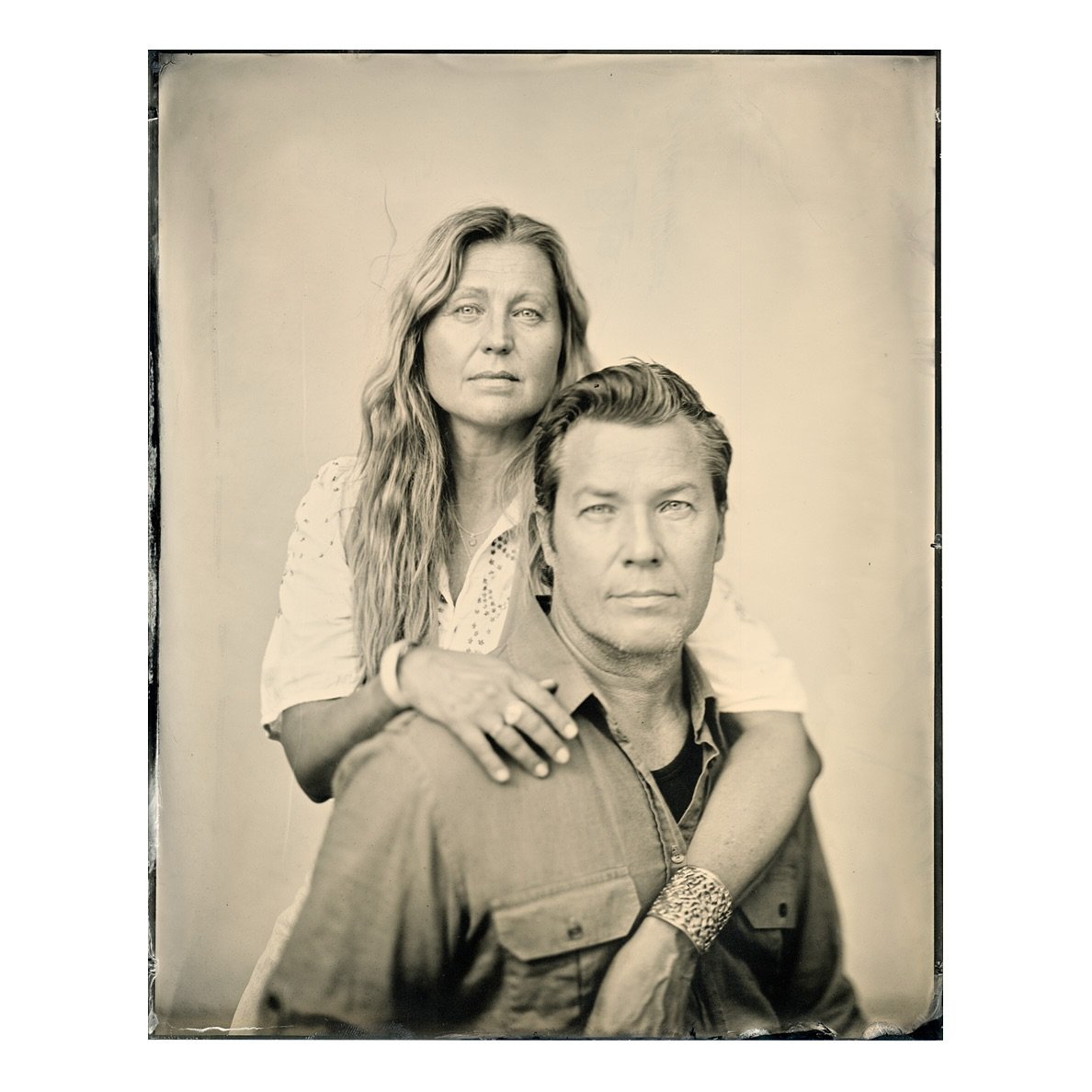 Potretti

#helsinki #finland #wetplate #wetplatecollodion #portrait #8x10 #analogphotography #portrait  #largeformat #300mm #schneider @chamonixviewcamera #ambrotype #m&auml;rk&auml;levy #m&auml;rk&auml;levykollodium #markorantanen @markorantanen #at
