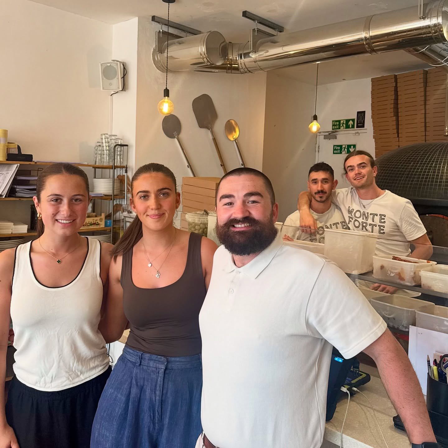 All our teams are grafting hard tonight across the restaurants and out on events — but a special shoutout to our REIGATE crew โค๏ธ
The OG squad is back together this beautiful Friday night ๐
From left to right: Jess, Elin, Adam, Davide, and Ow