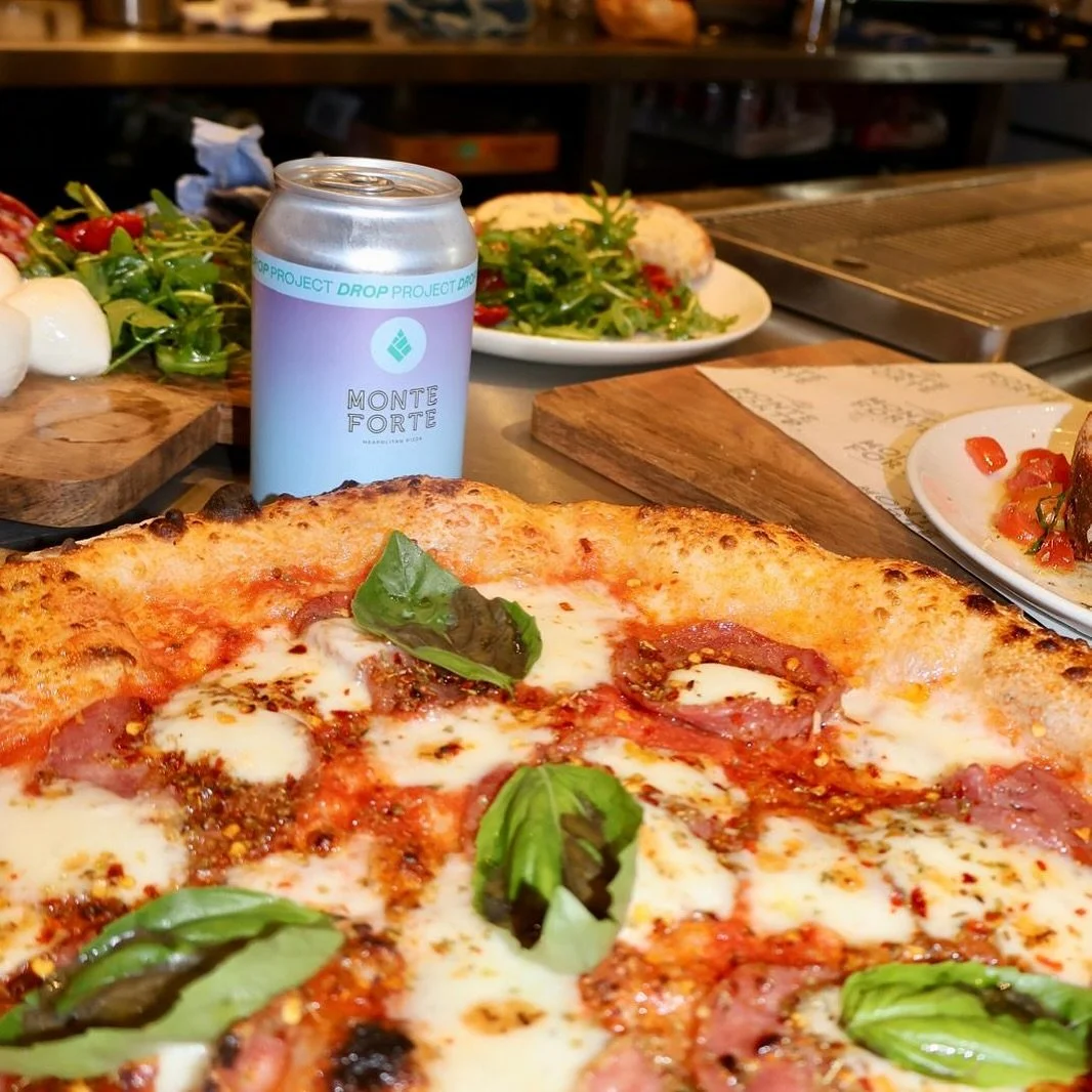 โจ๐ The Bank Holiday Weekend has landed ๐โจ
It’s not just about the pizza (though we’ve got plenty of that ๐) – weekends like this are what Monte Forte is all about: our incredible team, bringing people together & top-notch se