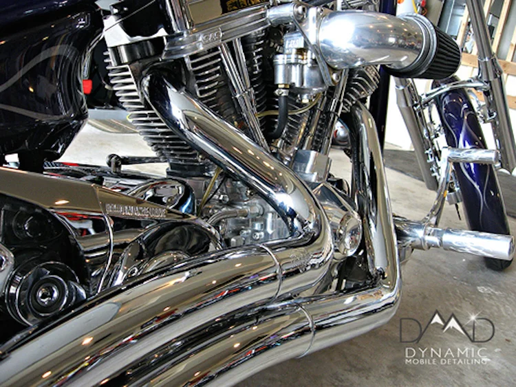 Motorcycle detailing; Basic bike detailing to paint correction and ceramic coatings; from street bikes, road bikes, Harley’s or cruisers.