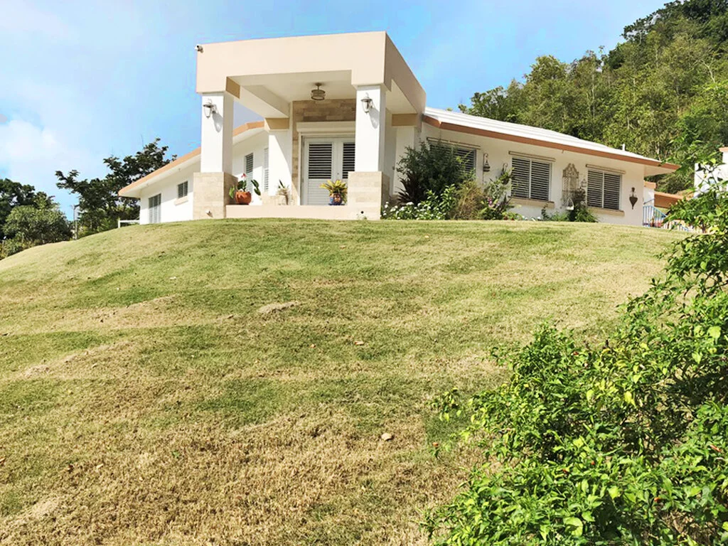 Casa Rinconcito de Dios | Fajardo, P.R.
