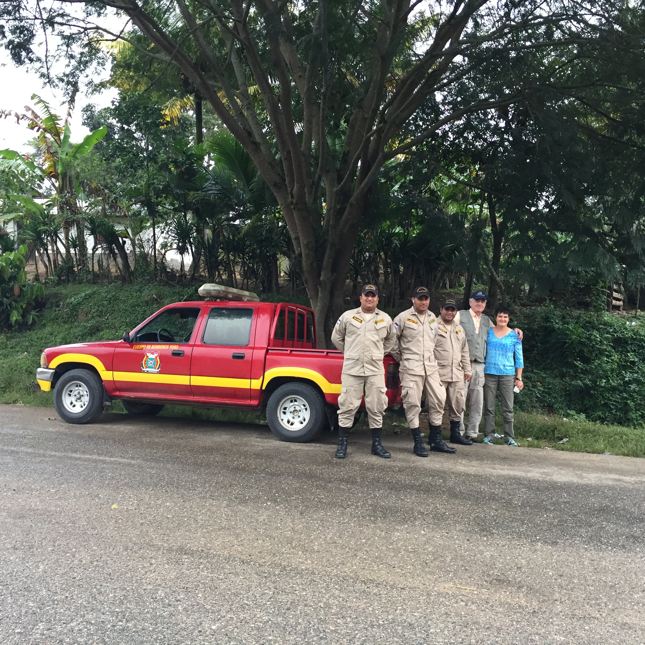 Members of the Yoro Fire Department met the team in San Pedro Sula to pick up donated fire equipment.