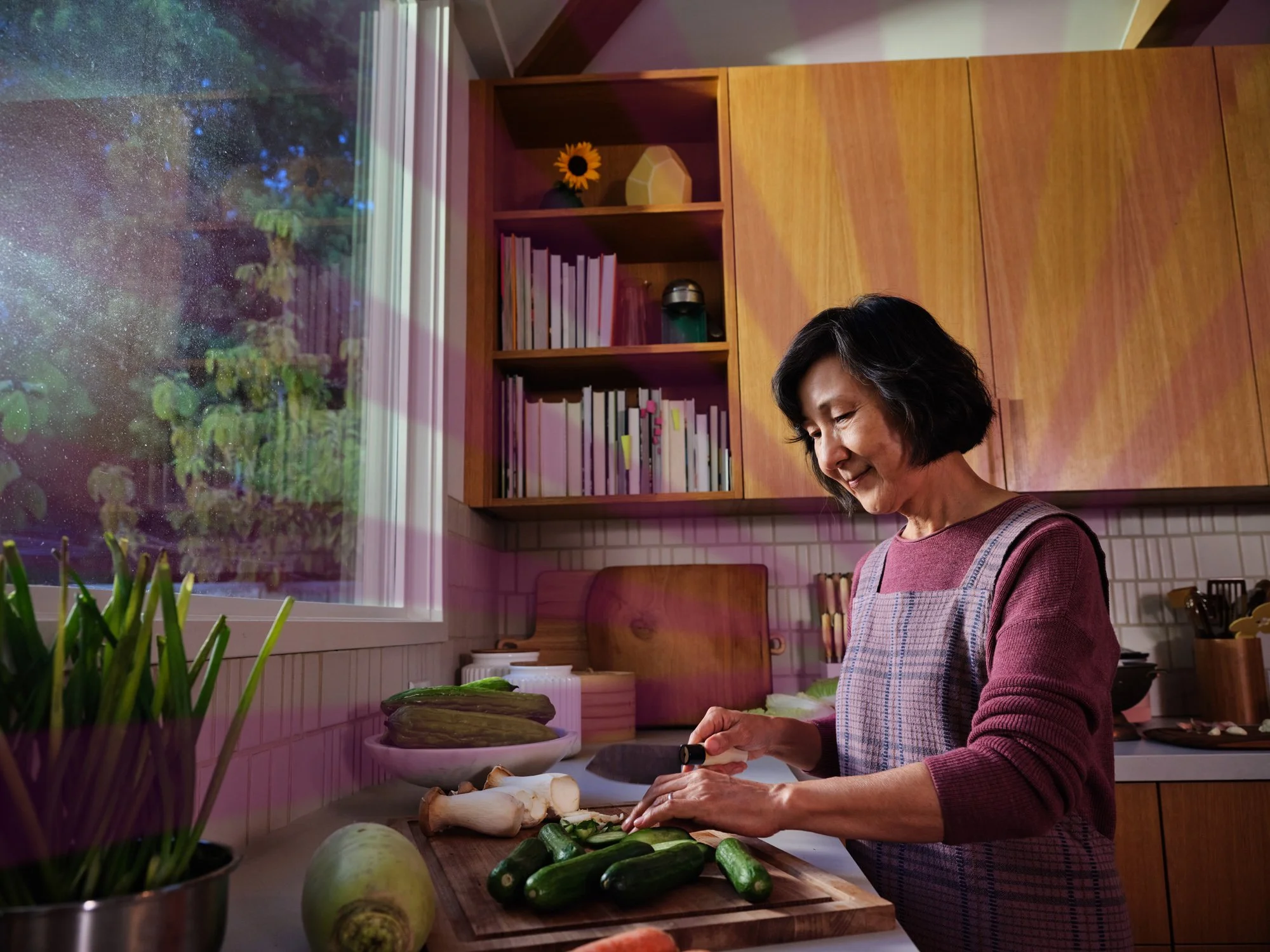 SHOT_07_KITCHEN_1618_v3_FINAL_PURPLE_sRGB.jpg