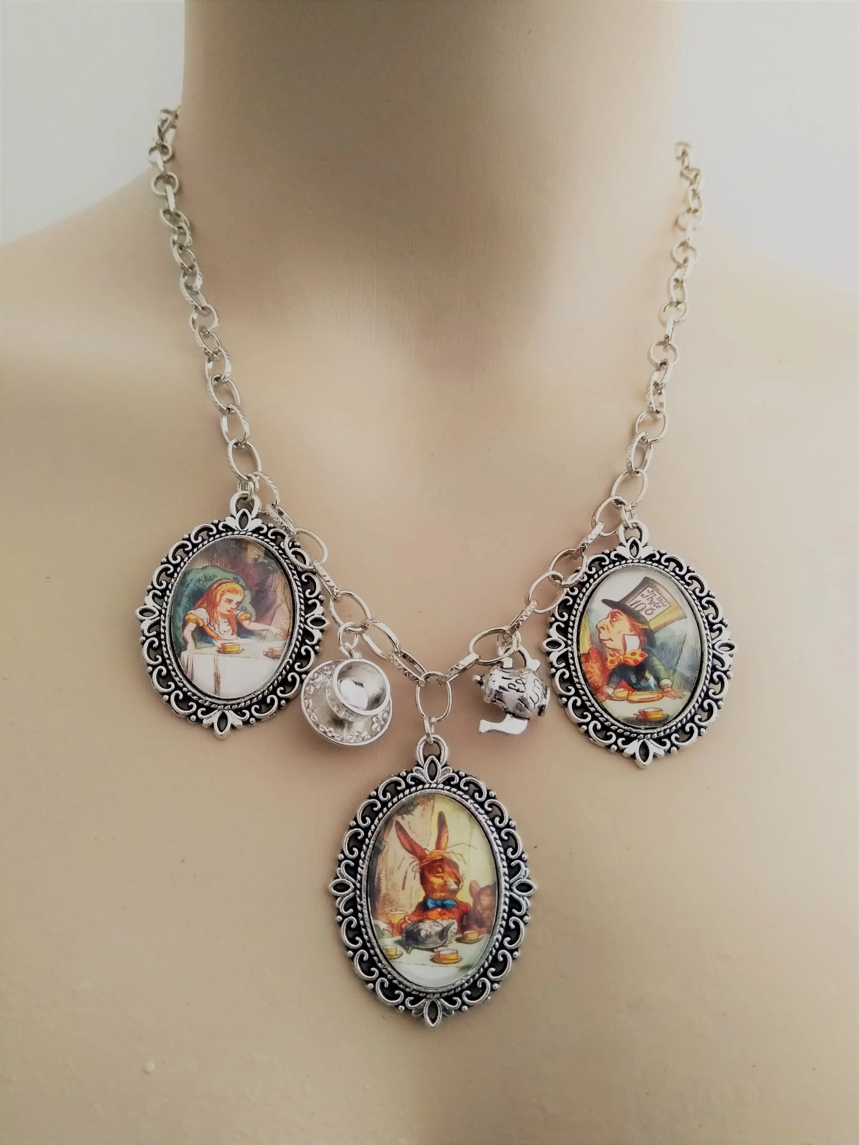 Alice in Wonderland 'Tea Party' Pendant