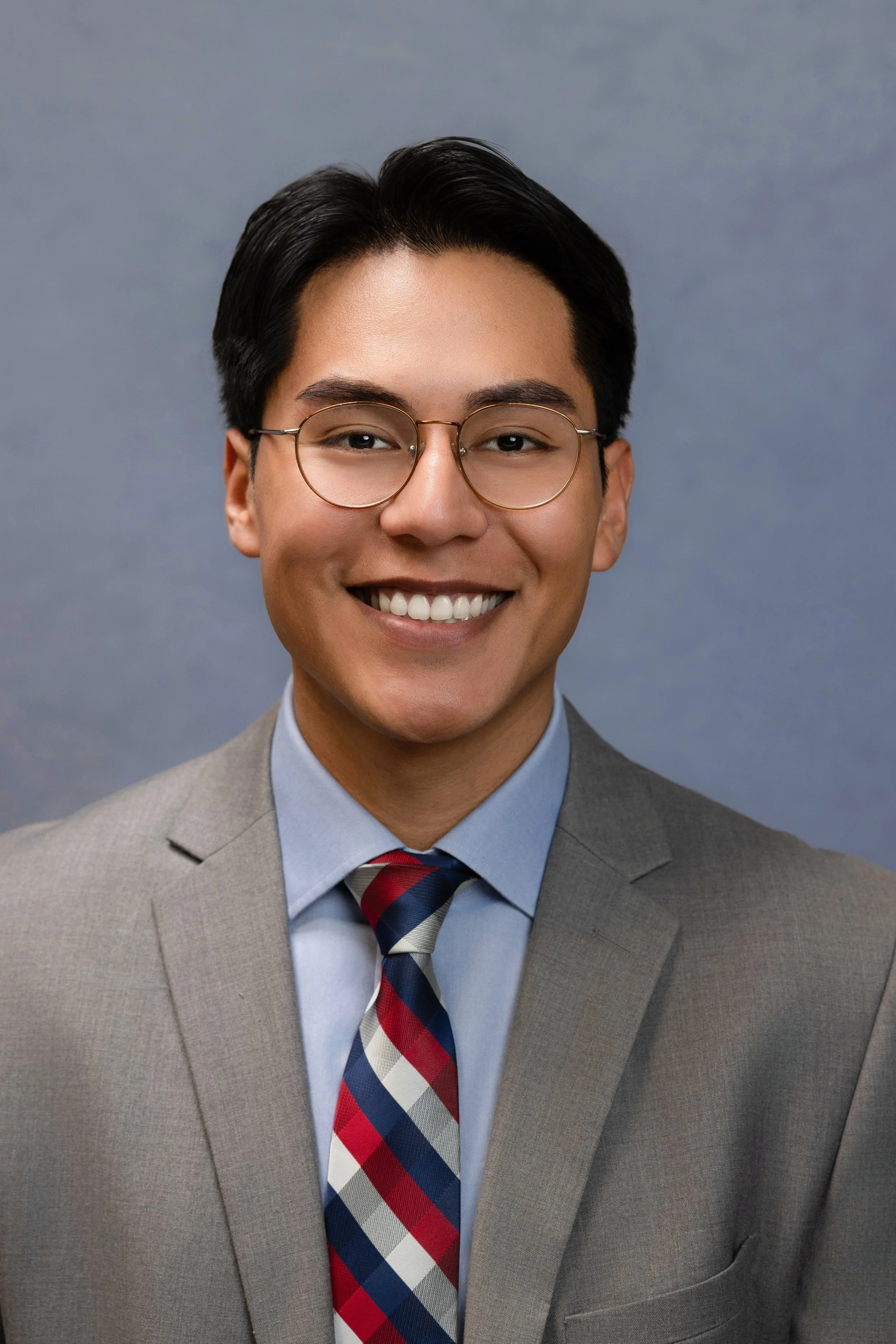 Julian Conde Headshots 10-17-25   013.jpg
