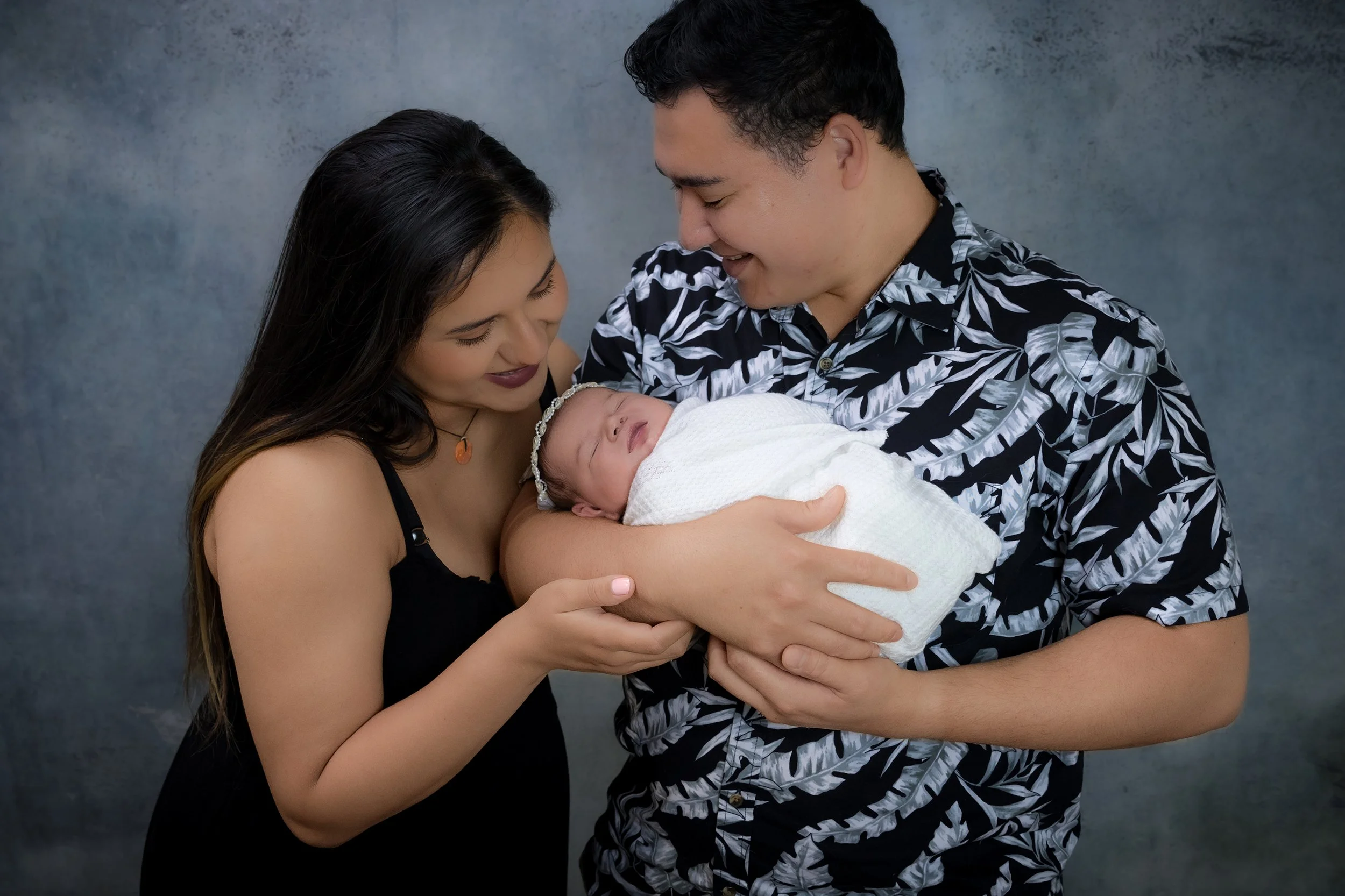 All-Inclusive Packages - Newborn Family Portrait Studio Premium