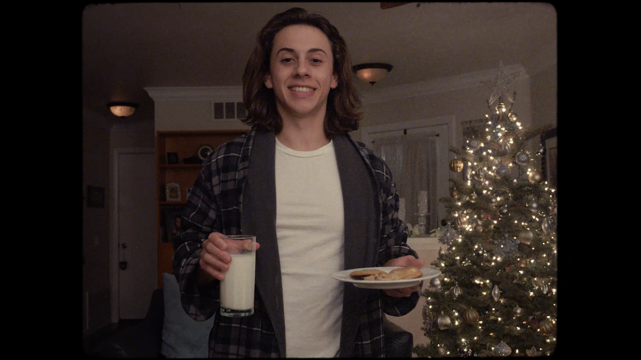  Holiday Special 2020  Directed // Edited by Mitch Hernandez 