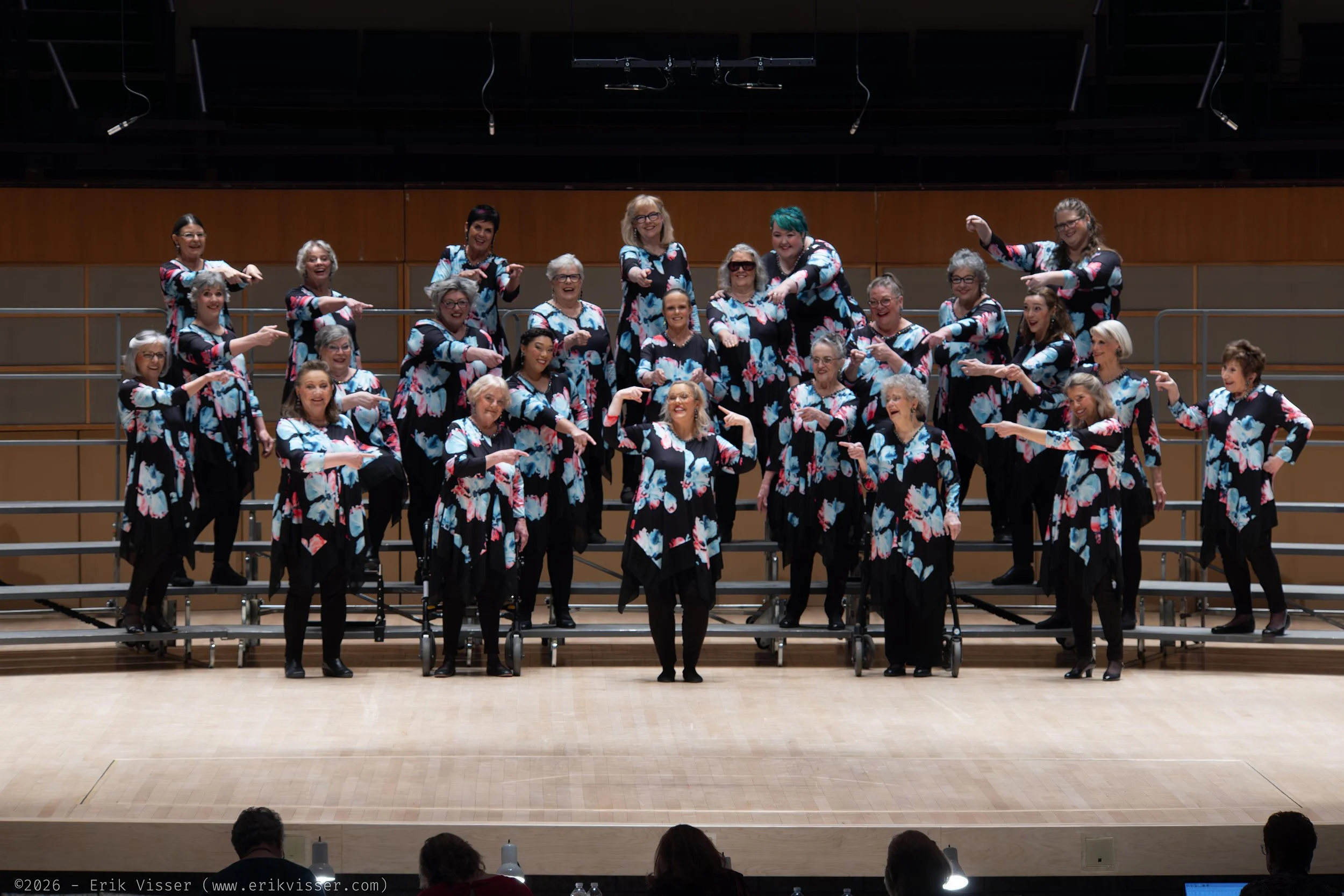 Chinook Winds Show Chorus