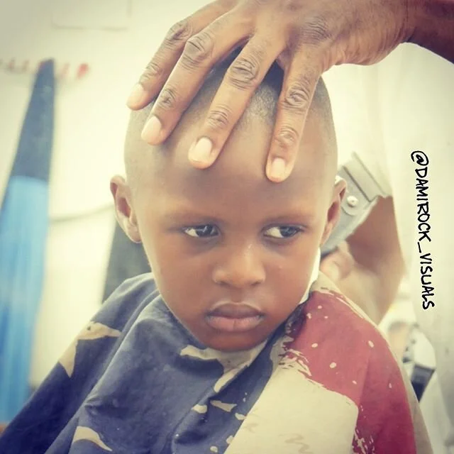 Renewed. the #brooklyn way #brooklynbarber #blackhistorymonth 💫
&bull;
📸 @damirock_visuals 💯
&bull;
&bull;
#portraitphotographer #documentaryphotographer #naturallightphotographer #digitalmarketer #brooklynphotographer