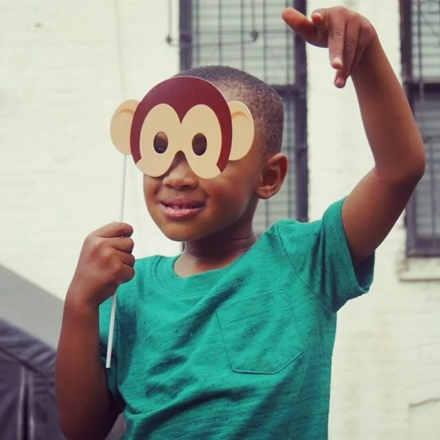 We&rsquo;re the young generation and we&rsquo;ve got something to say #monkeyingaround 🎵
&bull;
📸 @damirock_visuals 💋
&bull;
&bull;
#documentaryphotographer #birthdayphotography #childphotographer #newyorkphotographer