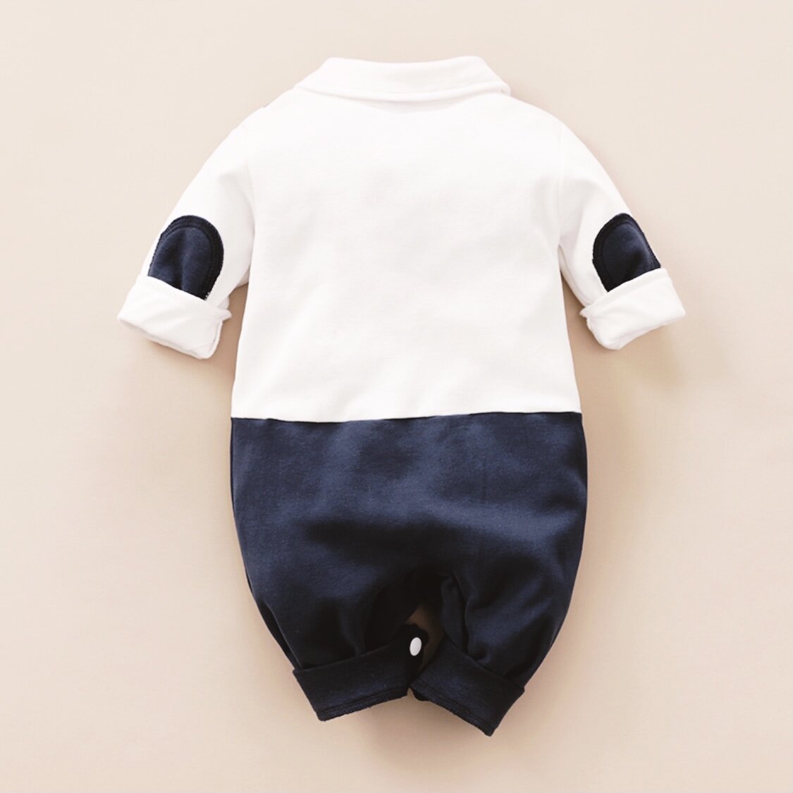 B2BEBC4C-F1D9-42D5-BB24-E84F707227DE