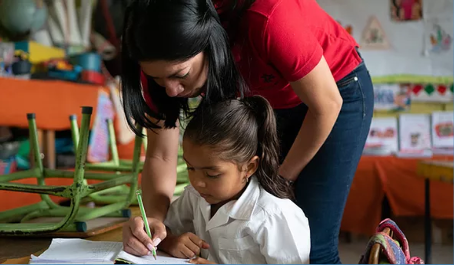 The Solidarity Project / Lauren O'Neill
