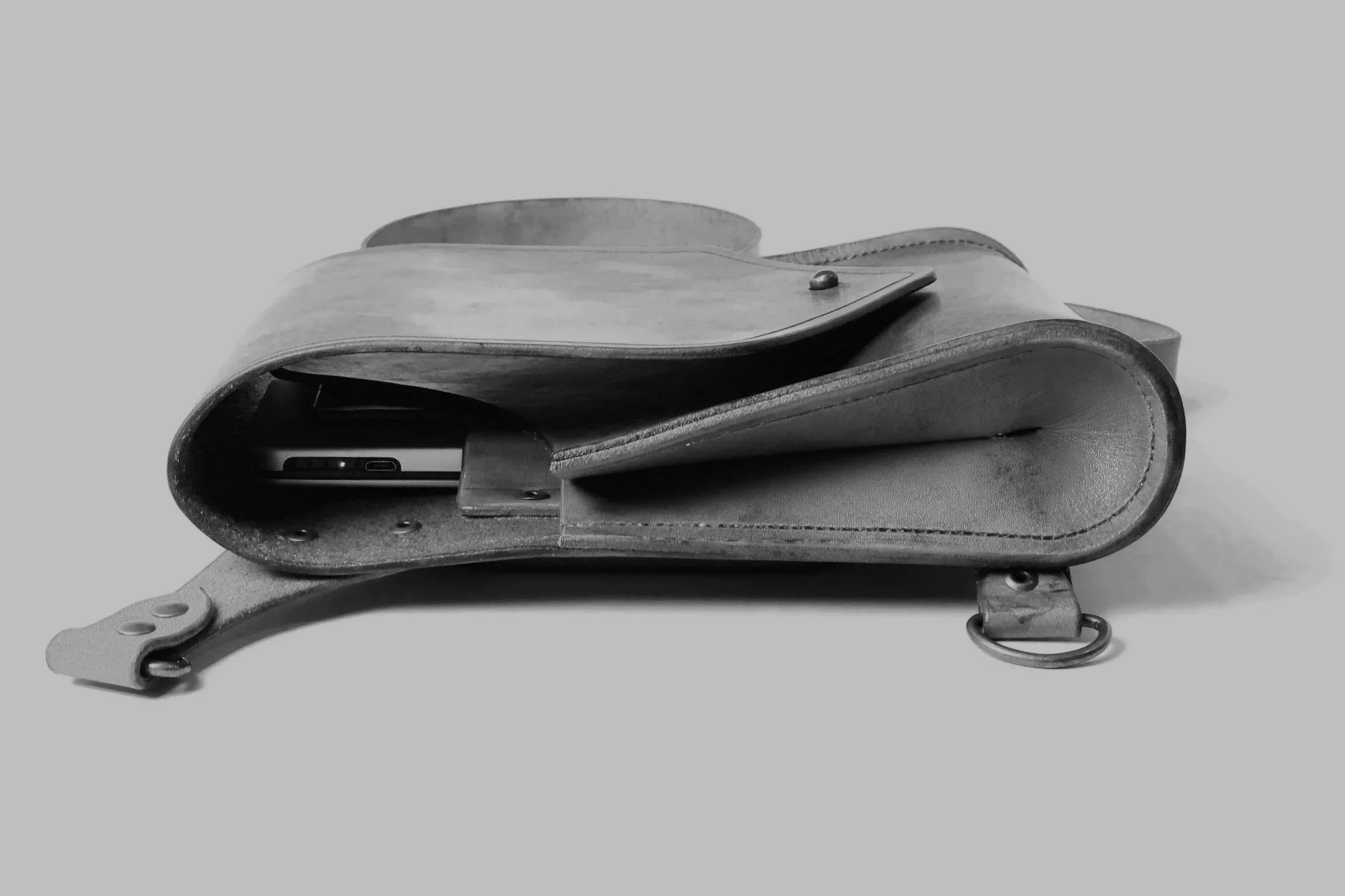 MOTO BAG [product-design]