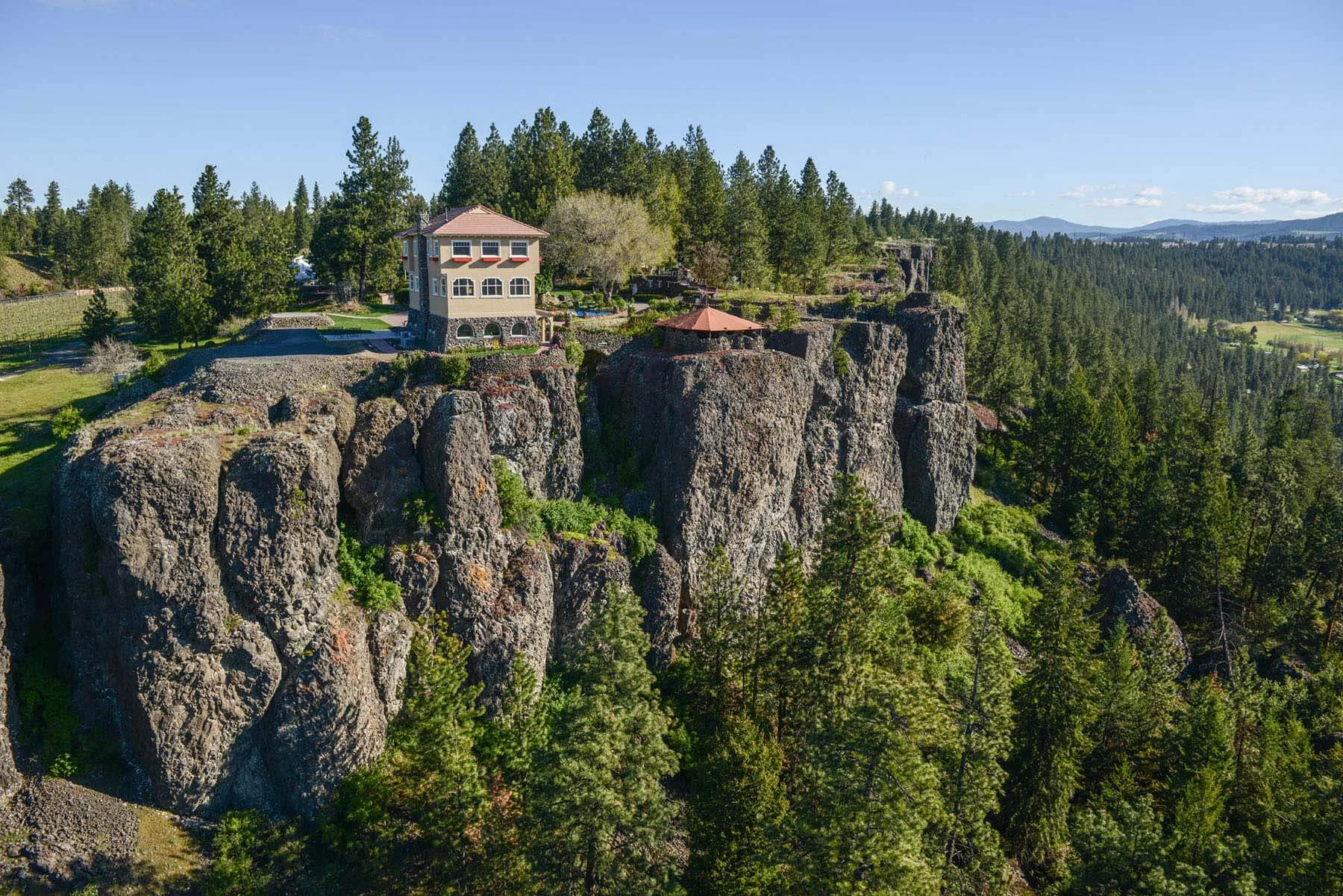 Arbor Crest Wine Cellars