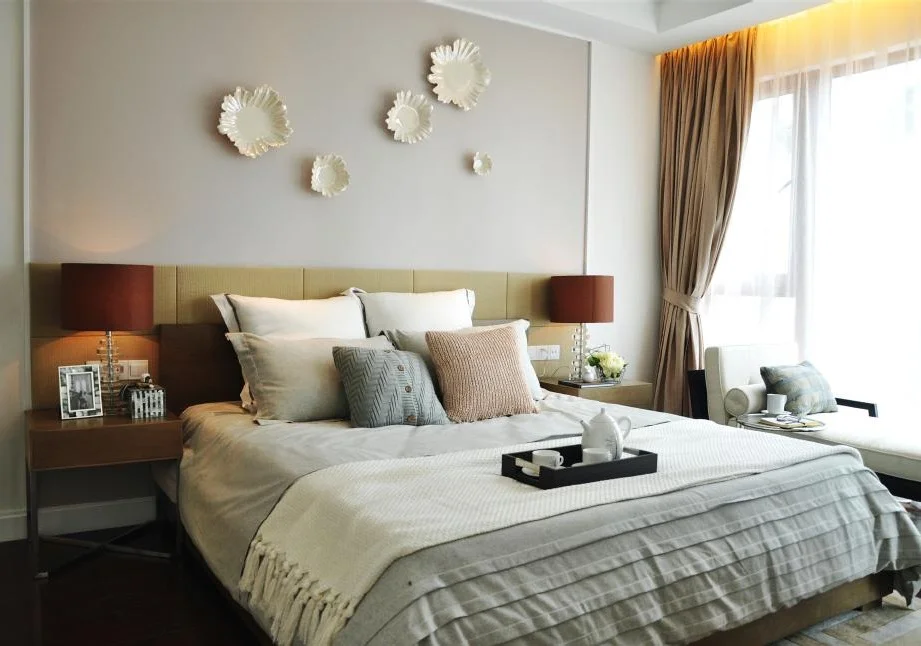 T8 Master bedroom.jpg