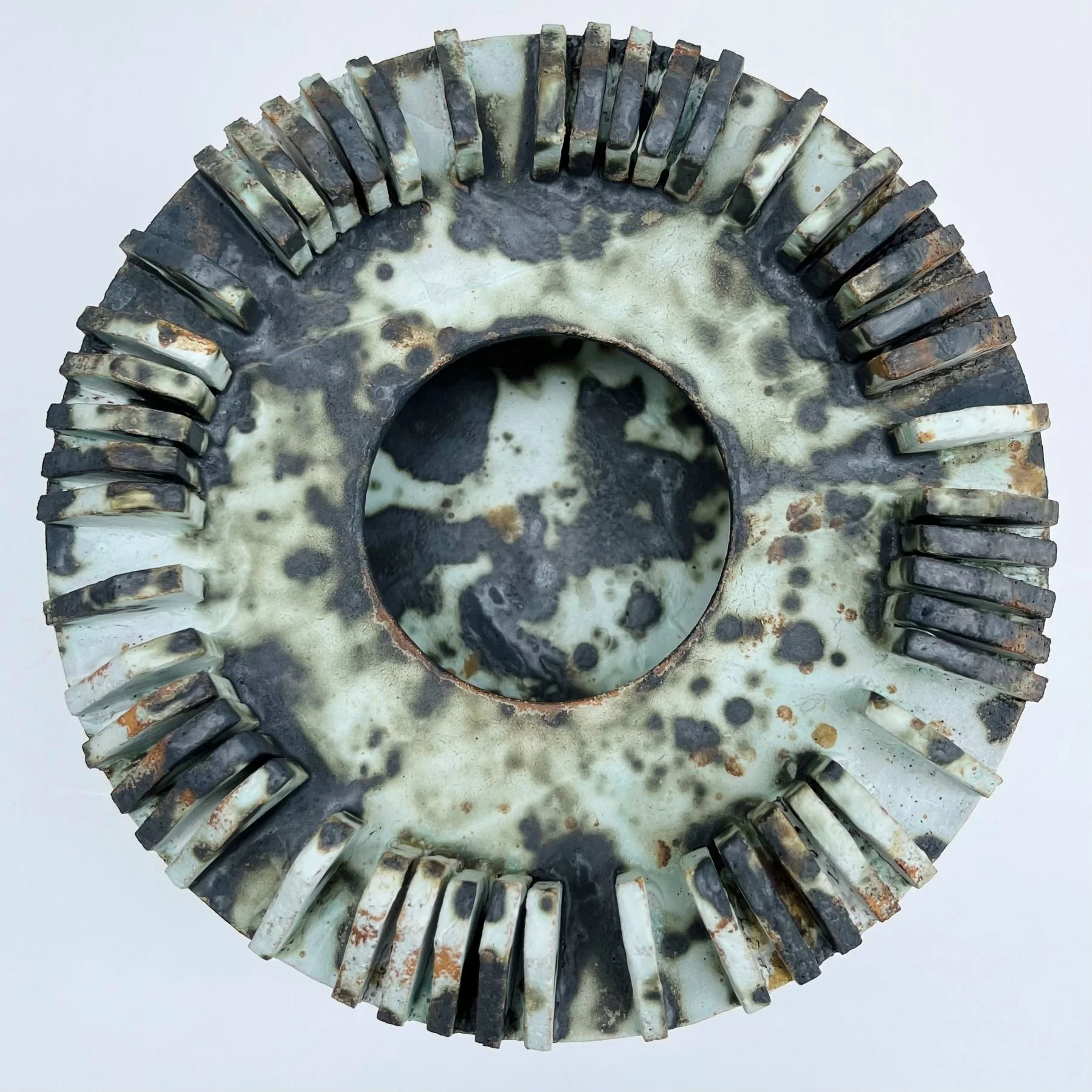 Why Handmade Ceramics Are Transforming Modern Interiors