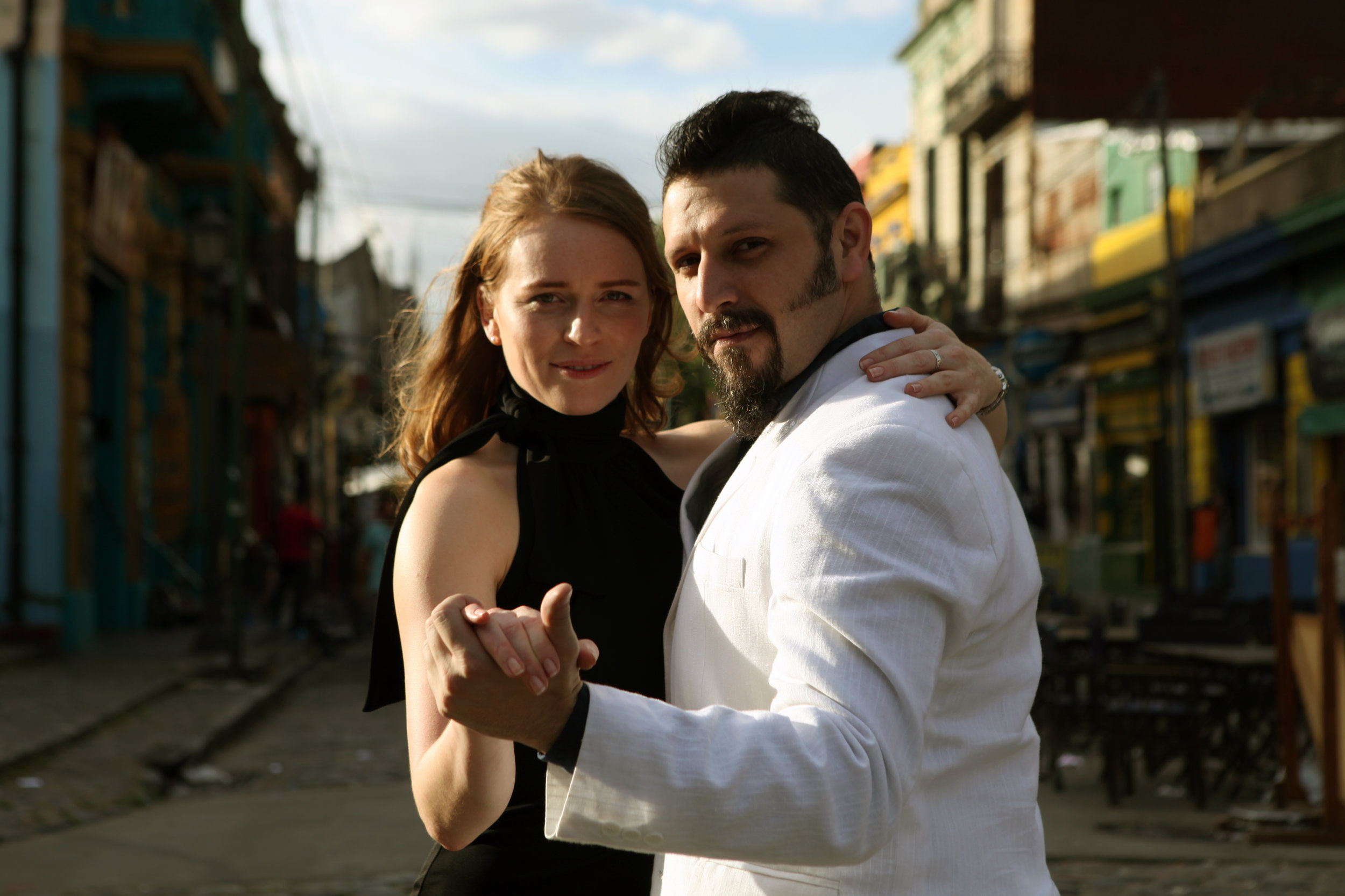 Máre áine Ní Iarnáin agus Gustavo Ameri Ceolchuairt Argentina.jpg
