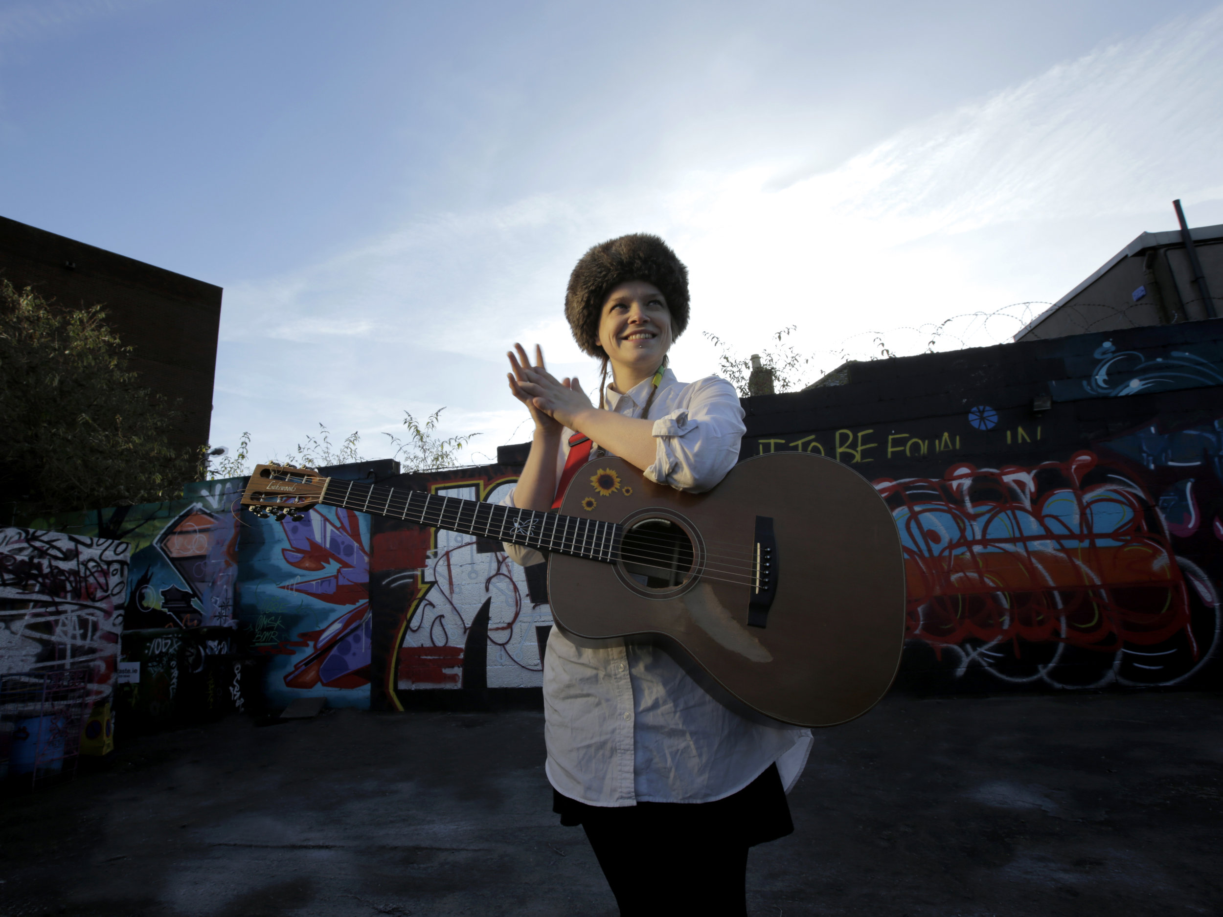 GnaG Ep.2 Wallis Bird.JPG