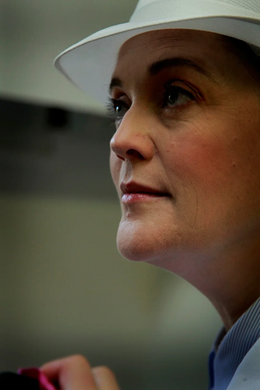 Dairíne Ní Dhonnchú as Maggie in 'Cured' - Smile.jpeg