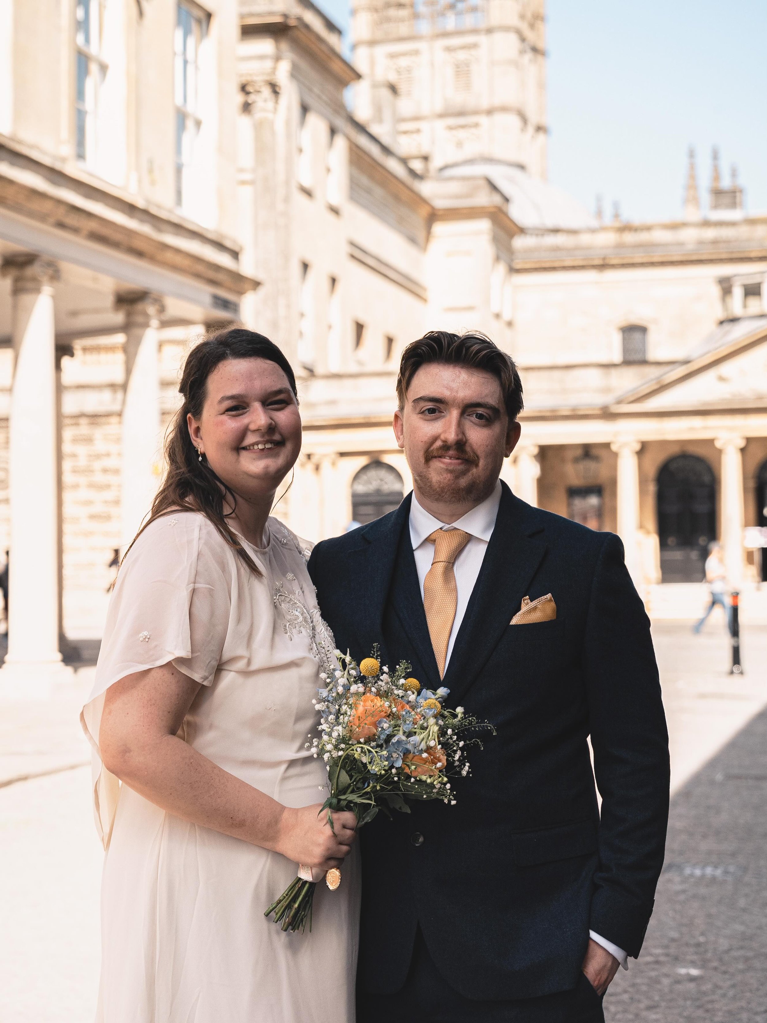 Ellen &amp; Jacks&rsquo;s wedding last weekend during the heatwave. Wedding rings and a fan were both must haves! ☀️🔥💐

Venue 💒 @weddingsinbath 

#bathweddingphotographer #somersetweddingphotographer #guildhallbath #weddingsinbath #guildhallbathwe