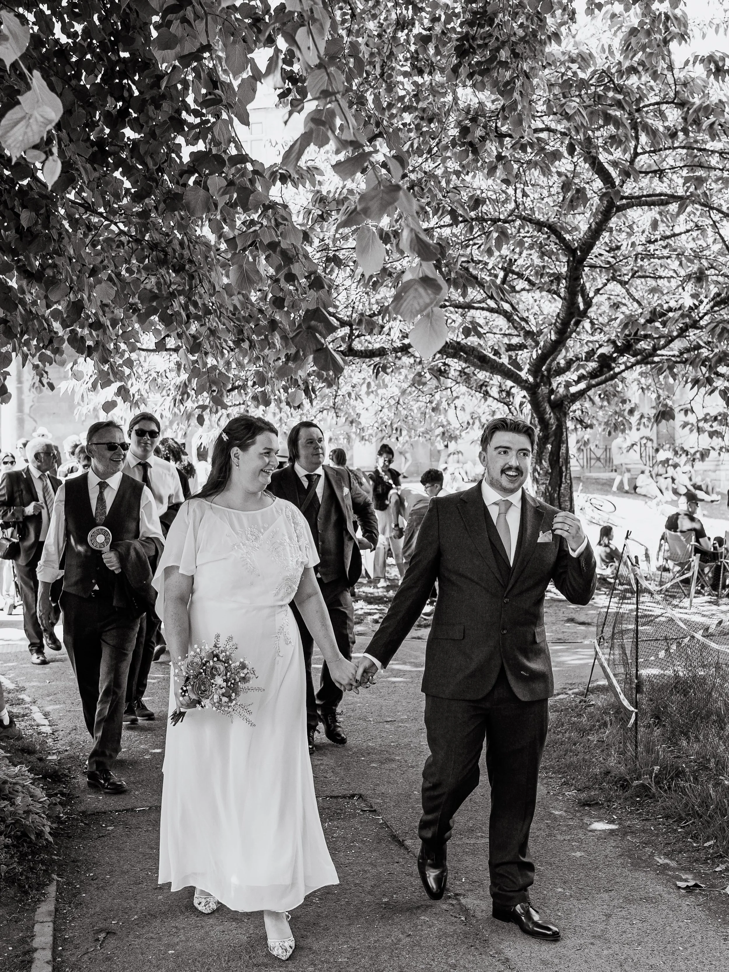 My favourite thing about weddings is that no two are ever the same. E&amp;J chose an intimate ceremony, followed by a wander through Bath before finishing with a round of mini golf! Relaxed, personal and the perfect way to celebrate their day ✨🫶🏼

