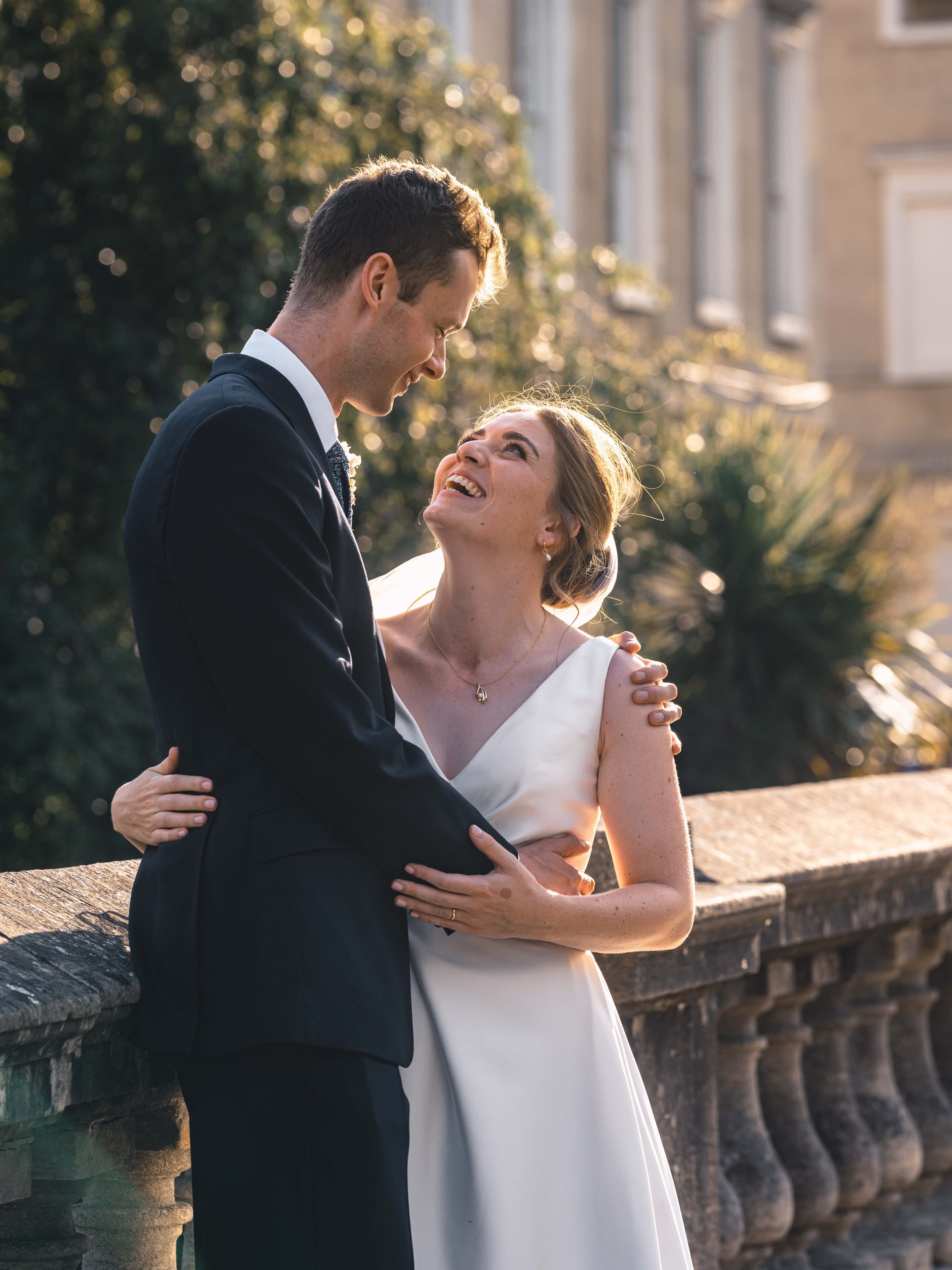 Alice &amp; Joe kept things beautifully classic, starting their day with a ceremony at St John The Evangelist Church in Bath before heading over to the Guildhall to celebrate in Joe&rsquo;s dad&rsquo;s vintage motor. We ended the evening with a littl