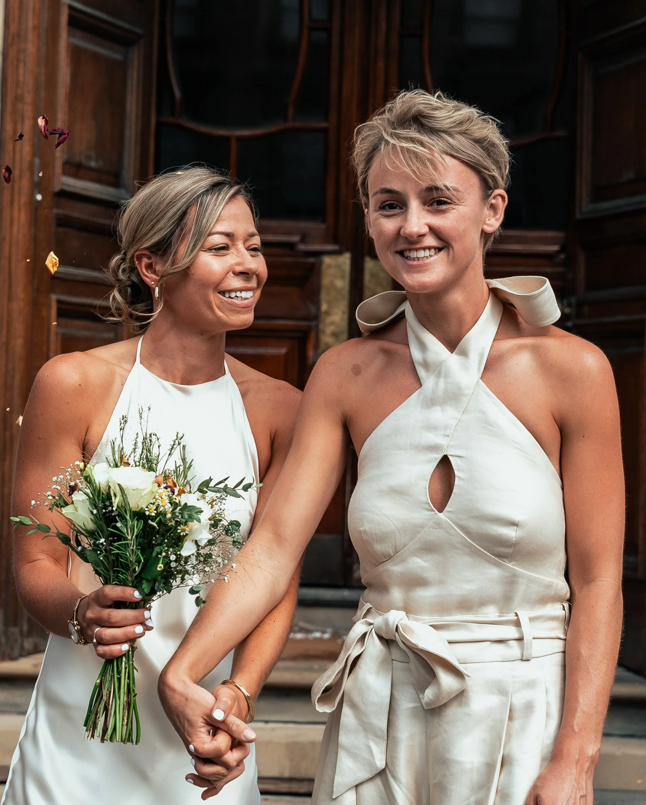 Planning your wedding in Bath? I&rsquo;ll be at the Guildhall Wedding Open Day this Sunday 25 October 10am-2pm. Come along and meet me and lots of other lovely local wedding creatives! ✨

Thanks to @weddingsinbath for hosting this event! 

#bathweddi