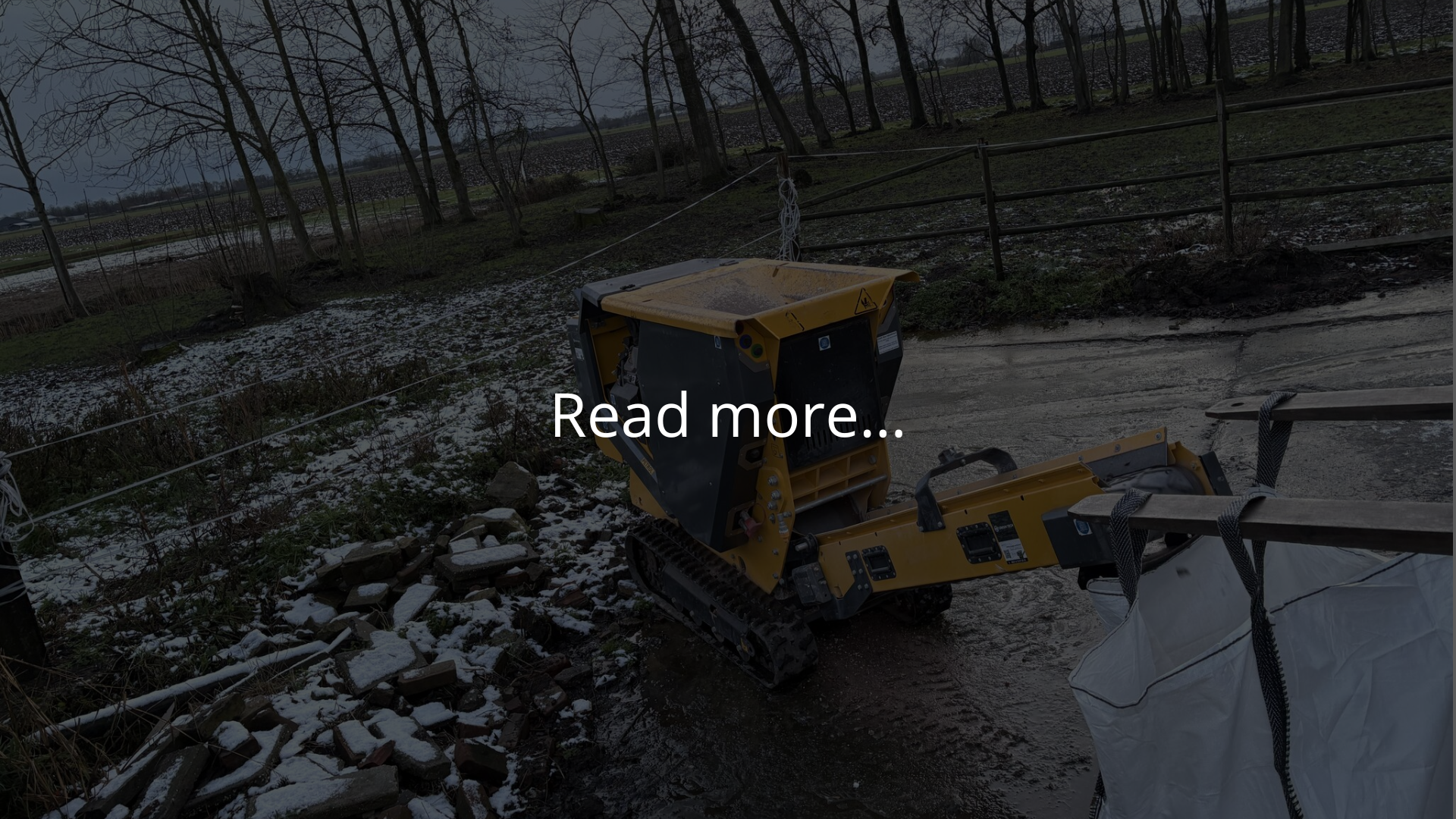 Why our compact tracked machines excel in winter conditions