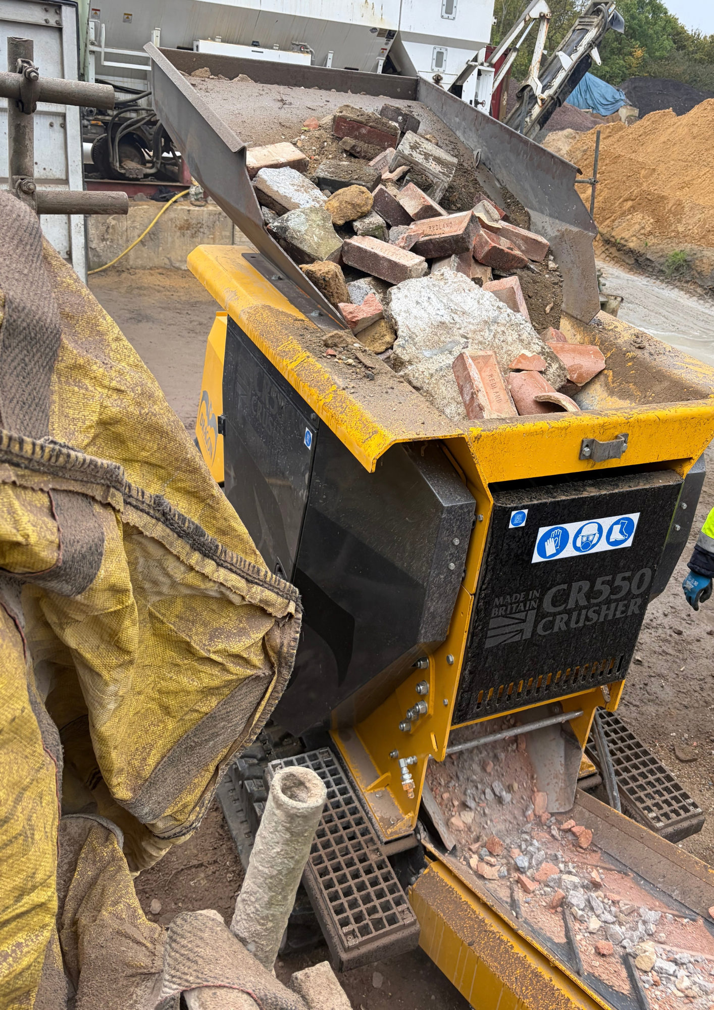 CR550 Crusher - Input - PT.png