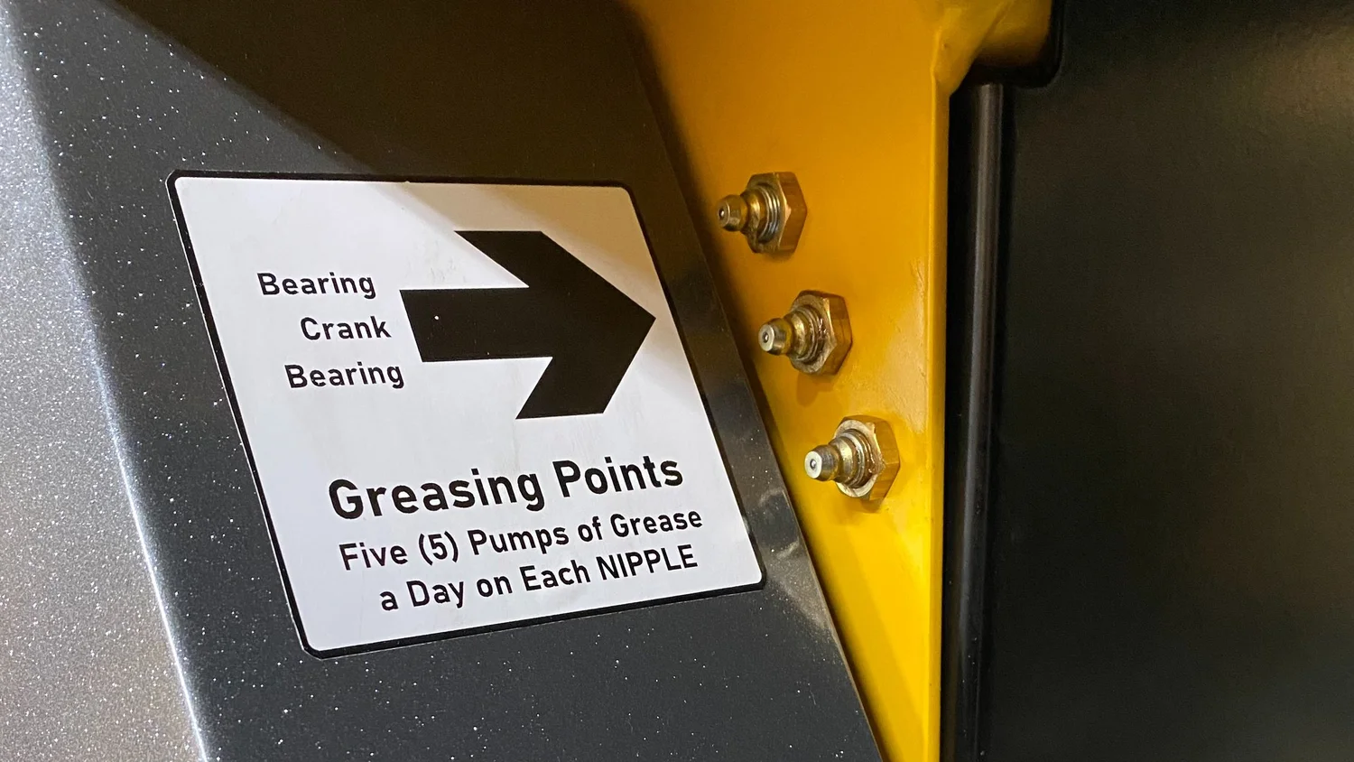 Simple, but essential machine maintenance — Dragon Equipment